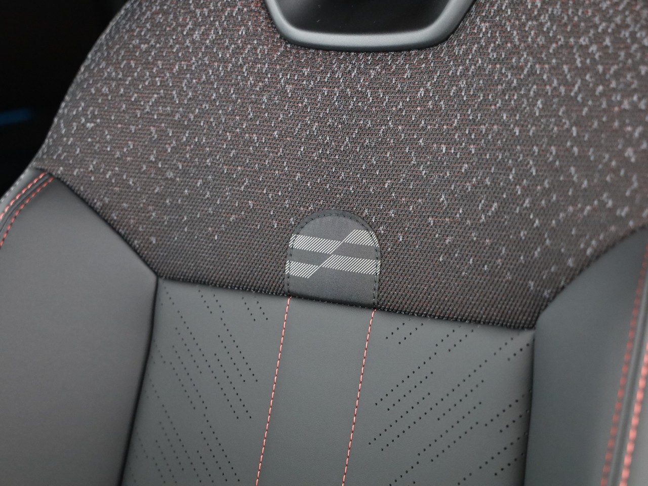 MINI Countryman S ALL4 Steptronic-image-15