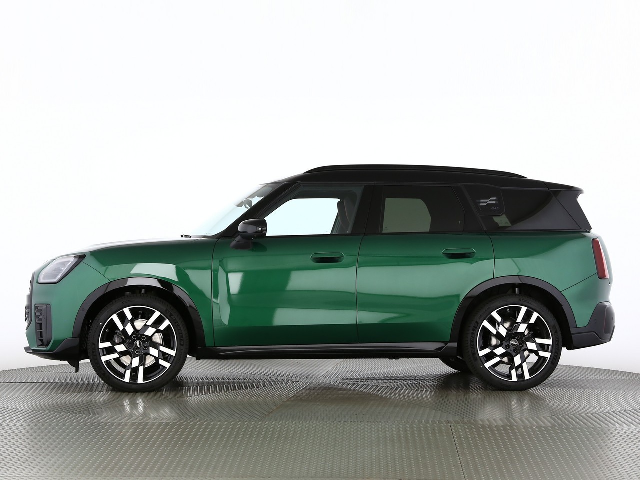 MINI Countryman S ALL4 Steptronic-showroom-element-2