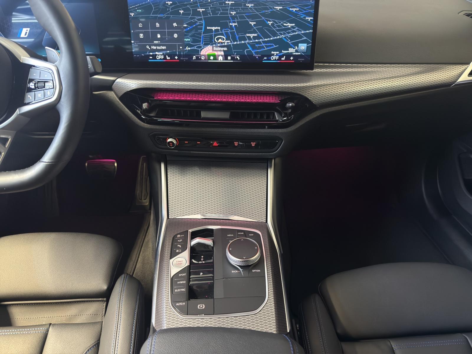 BMW 330e xDrive Touring M-SportPaket-image-16