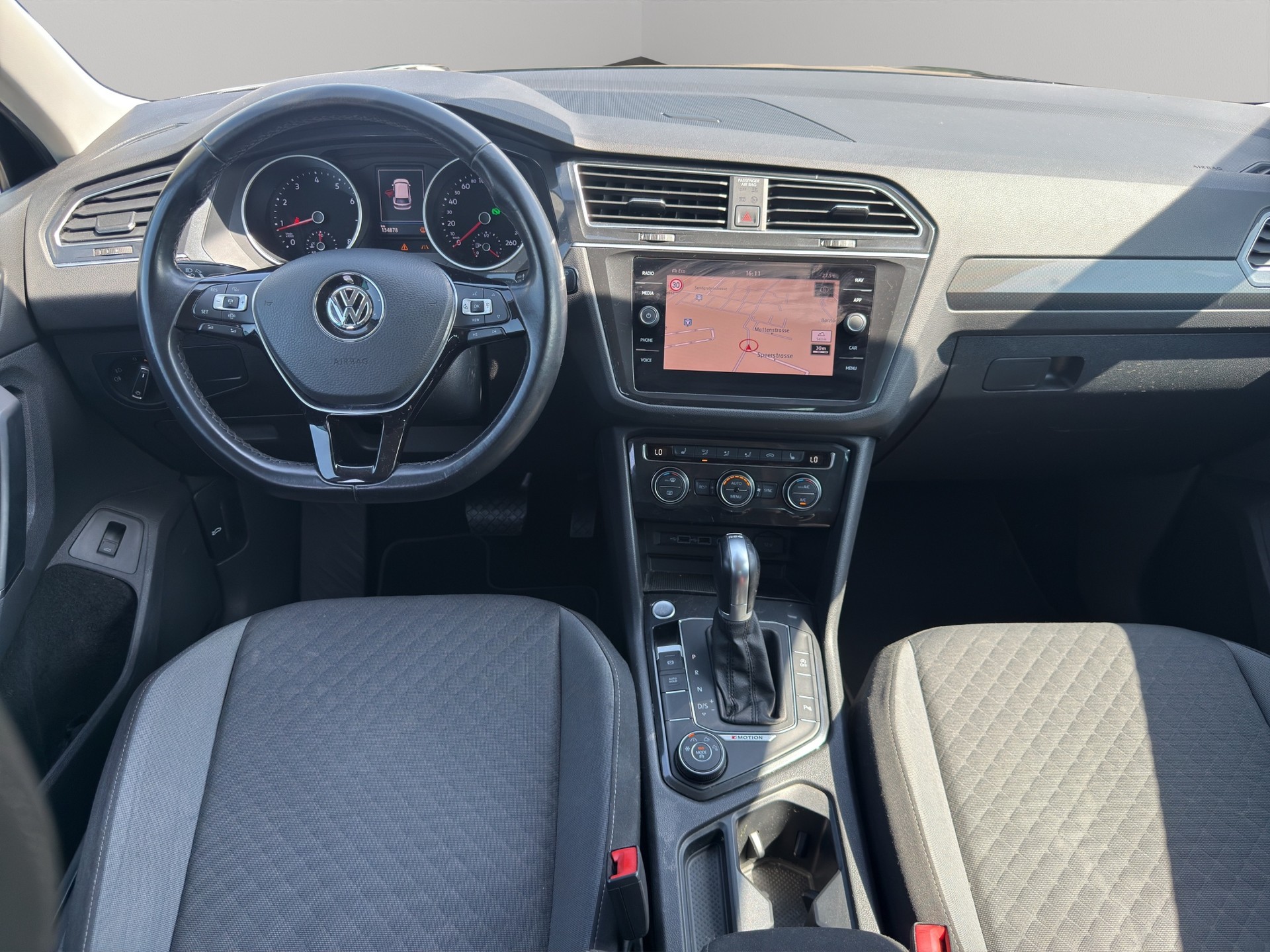 VW Tiguan 2.0 TSI Comfortline DSG-image-9