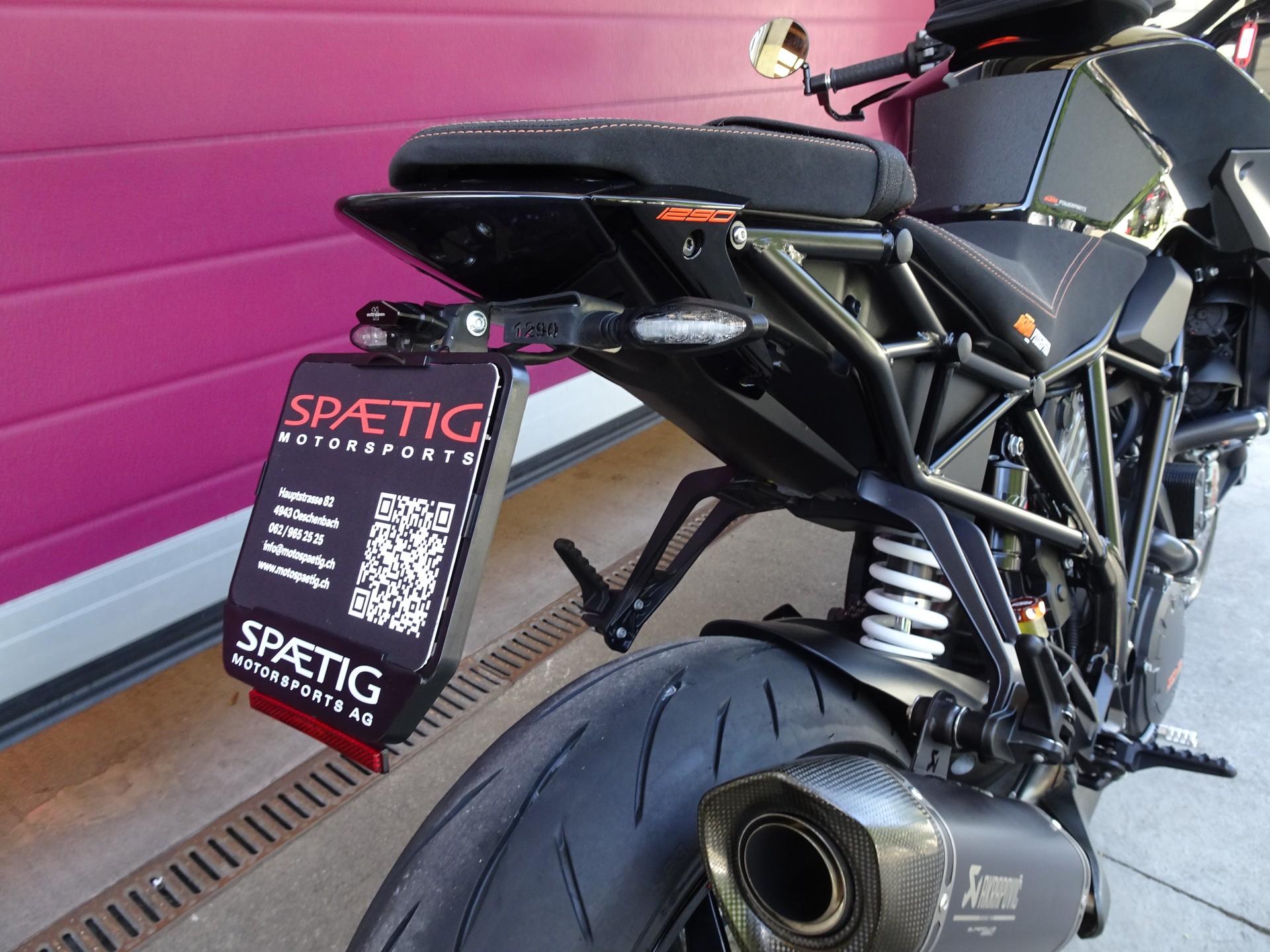 KTM 1290 Super Duke R-image-7