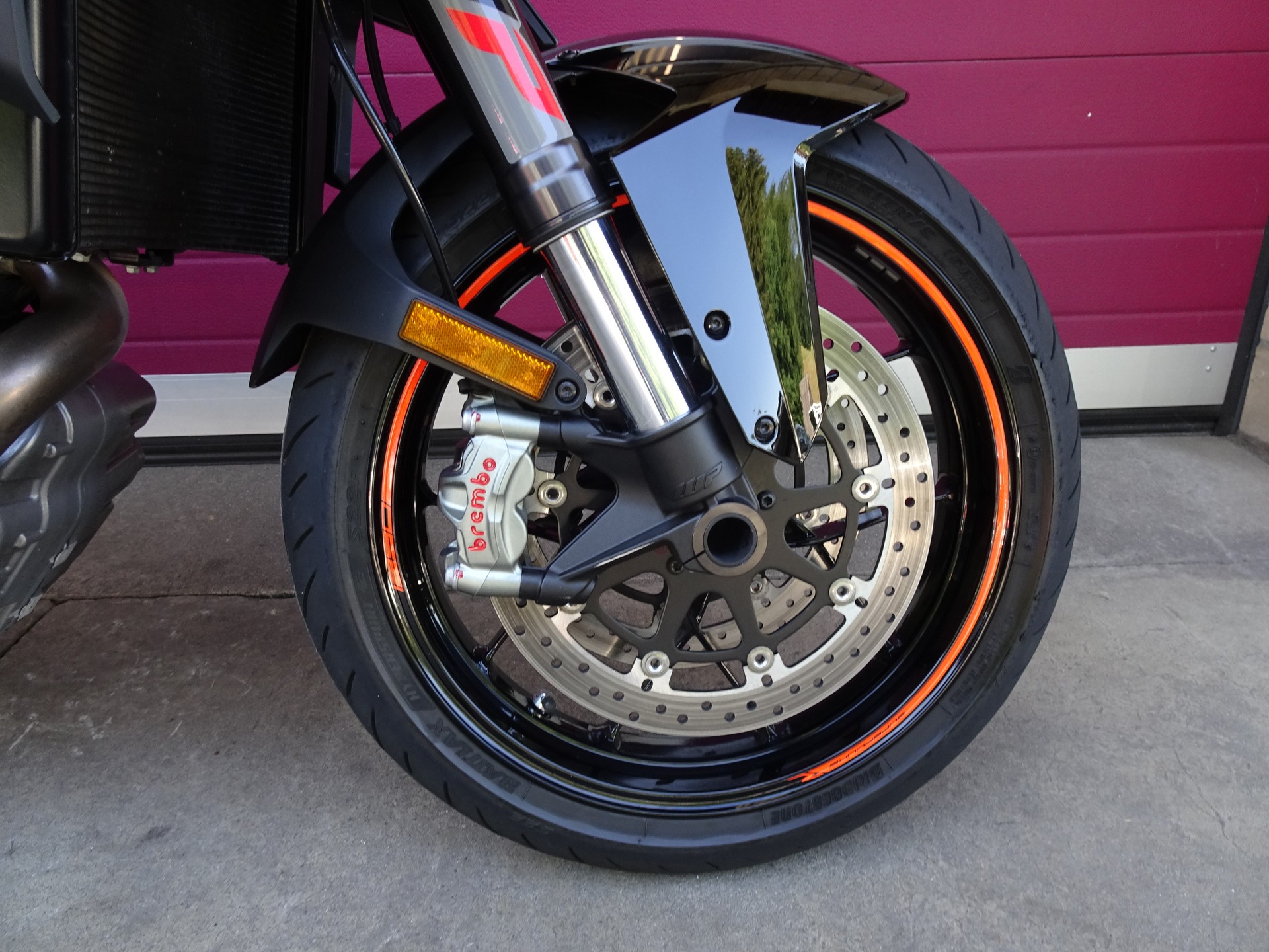KTM 1290 Super Duke R-image-1