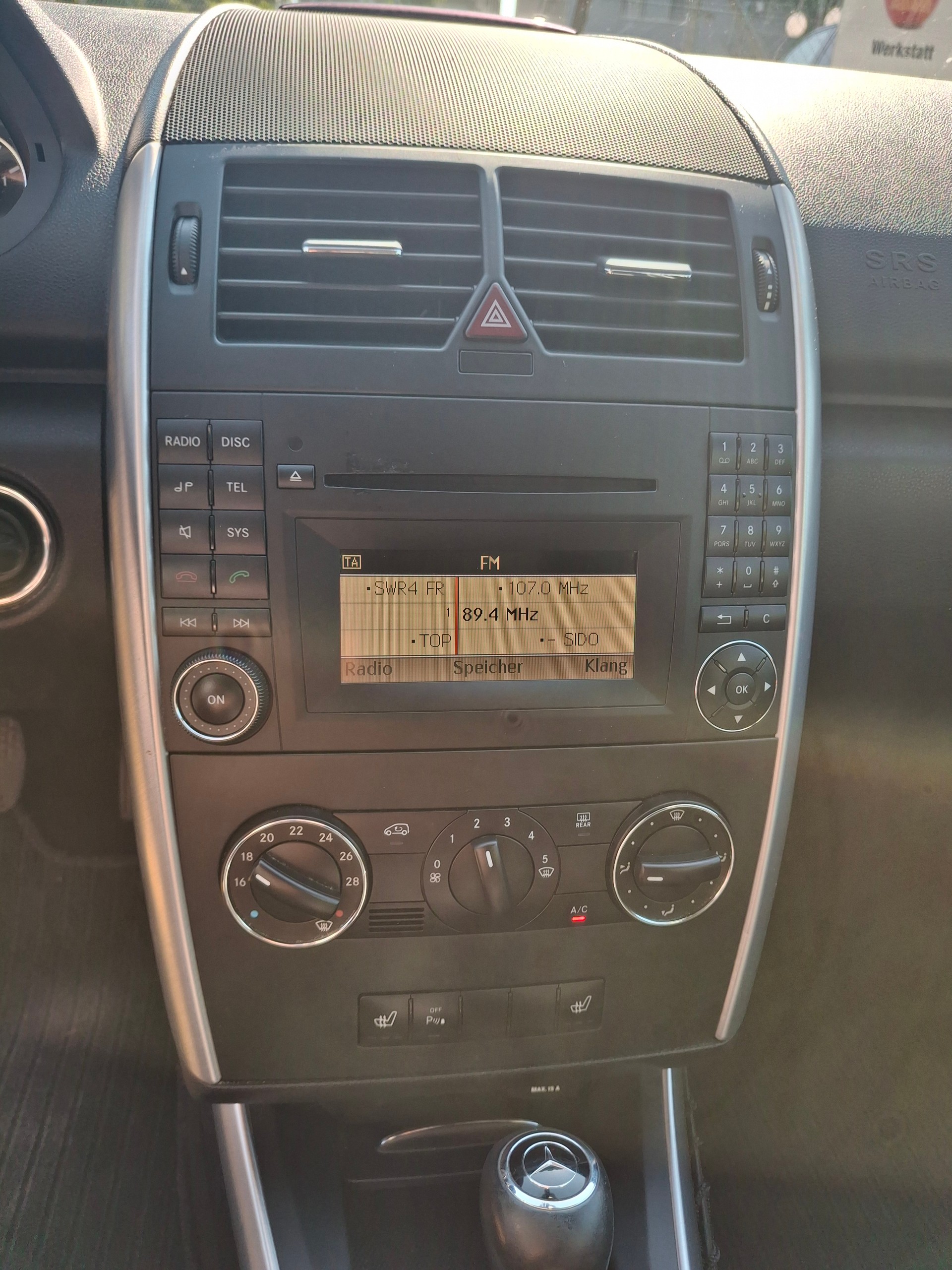MERCEDES-BENZ A 180 (170) Avantgarde Autotronic-image-22