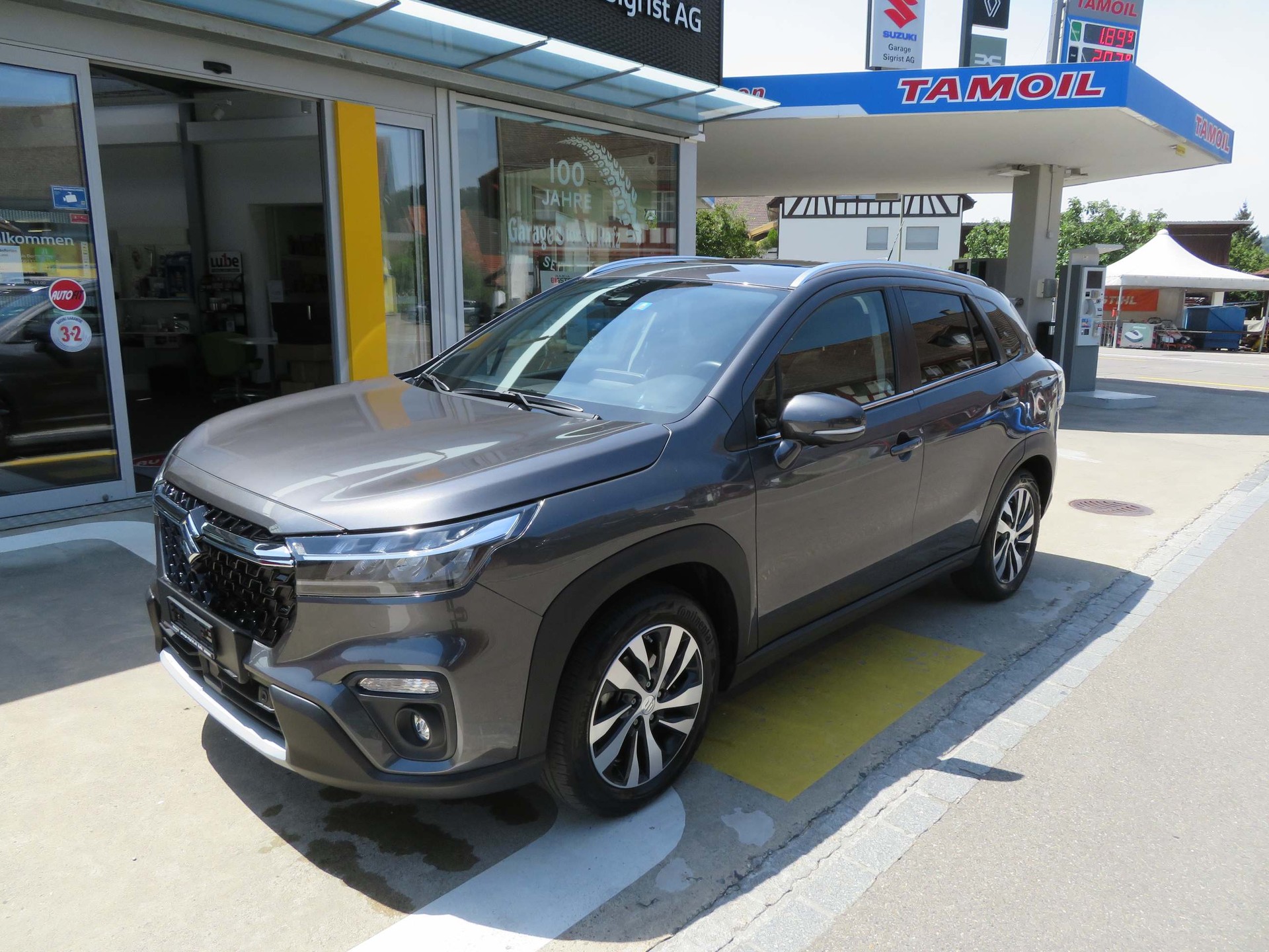 SUZUKI S-Cross 1.5 Compact Top Hybrid 4x4-showroom-element-1