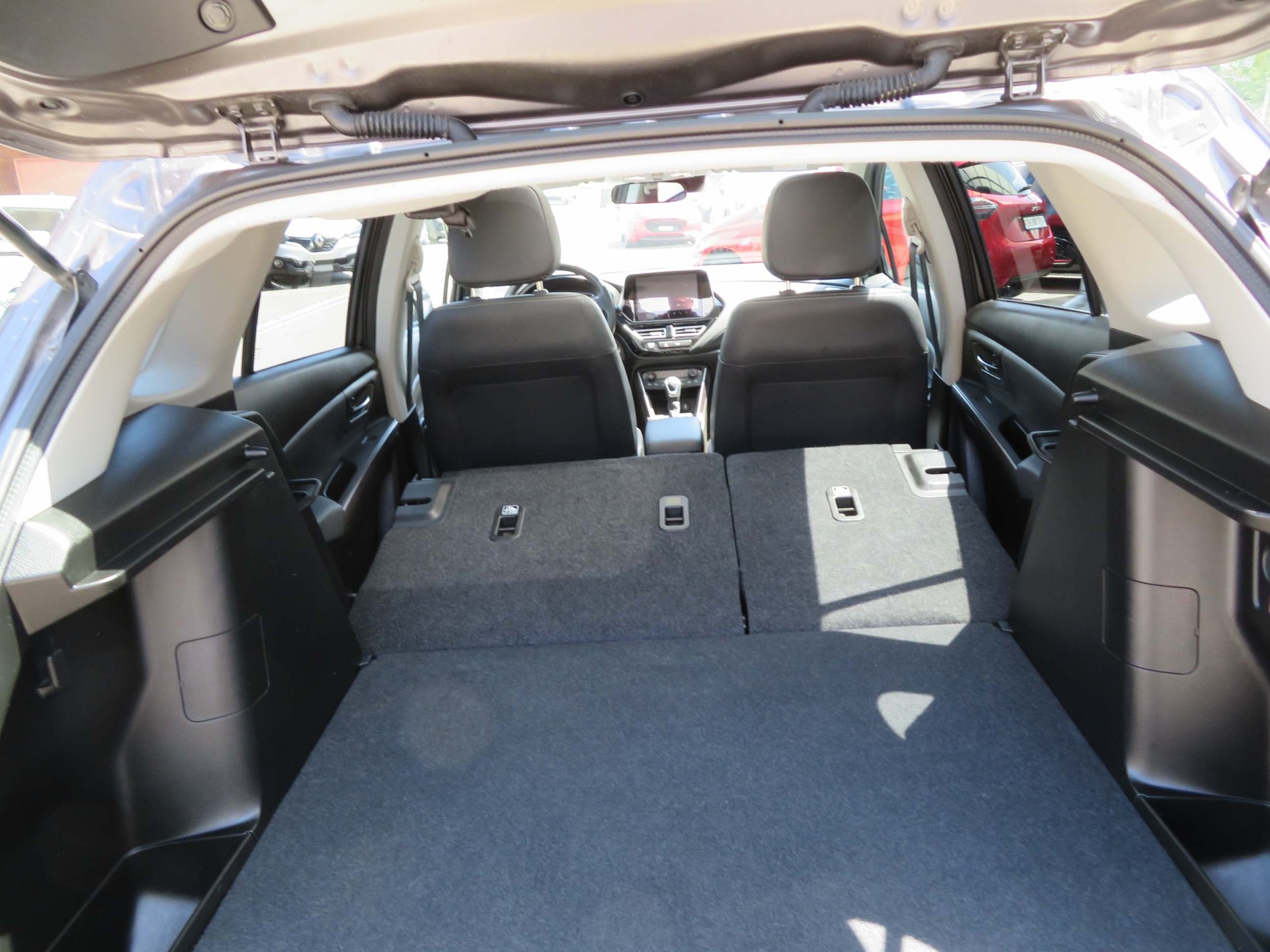 SUZUKI S-Cross 1.5 Compact Top Hybrid 4x4-image-12