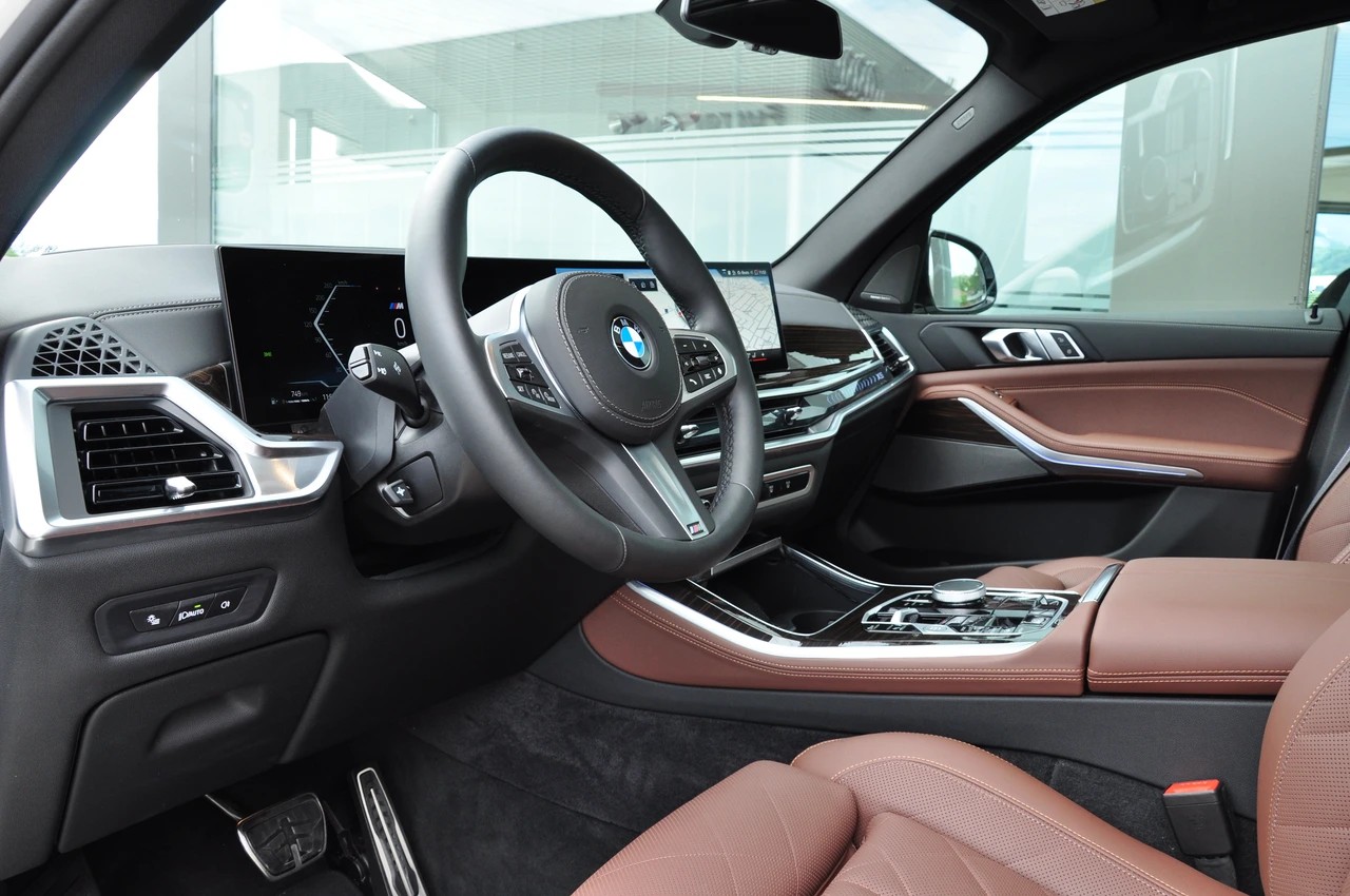 BMW X5 xDrive 48V 40d M Sport Pro Steptronic **7-PLÄTZE**-image-25