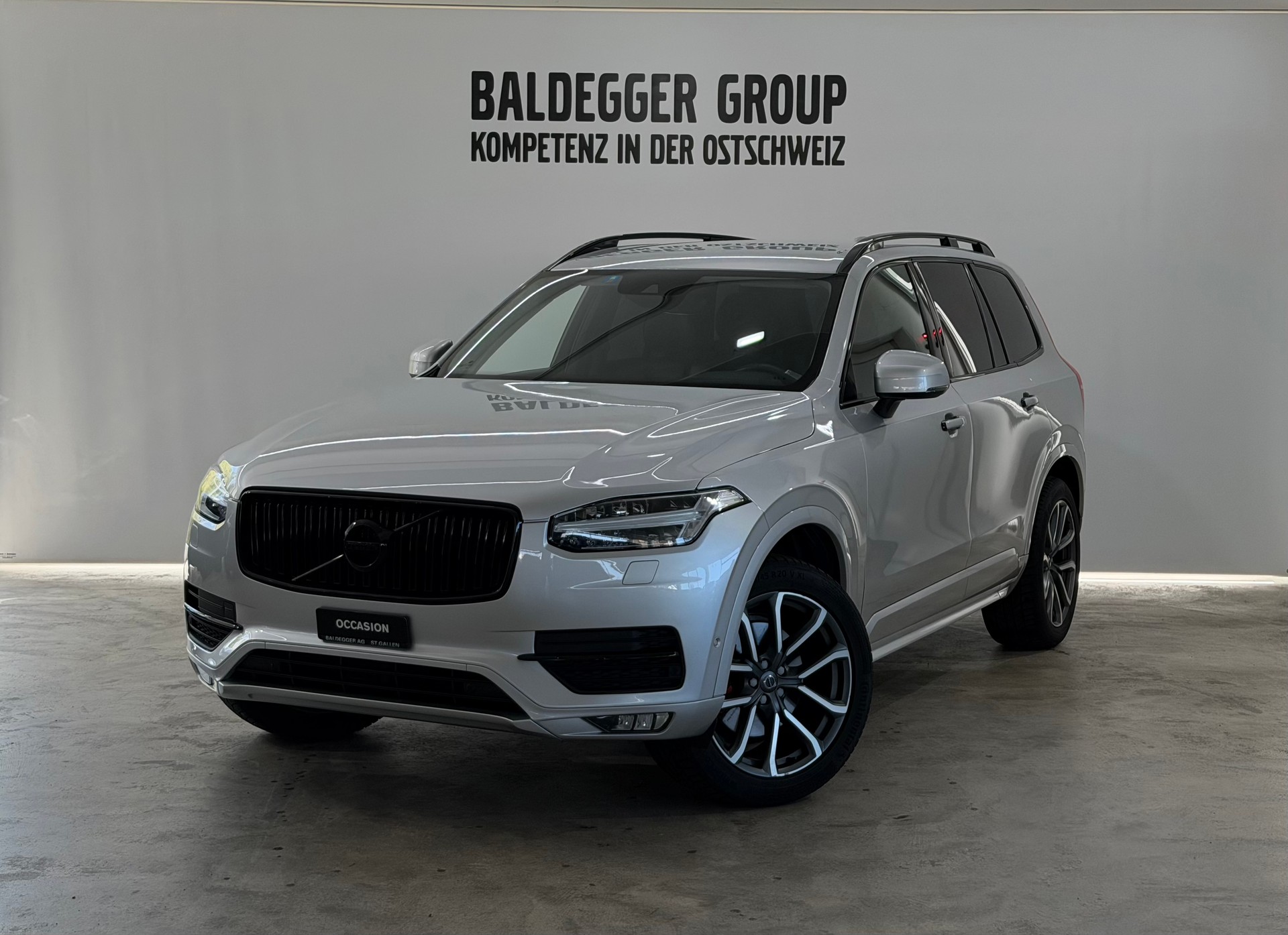 VOLVO XC90 2.0 D5 Momentum 7P. AWD