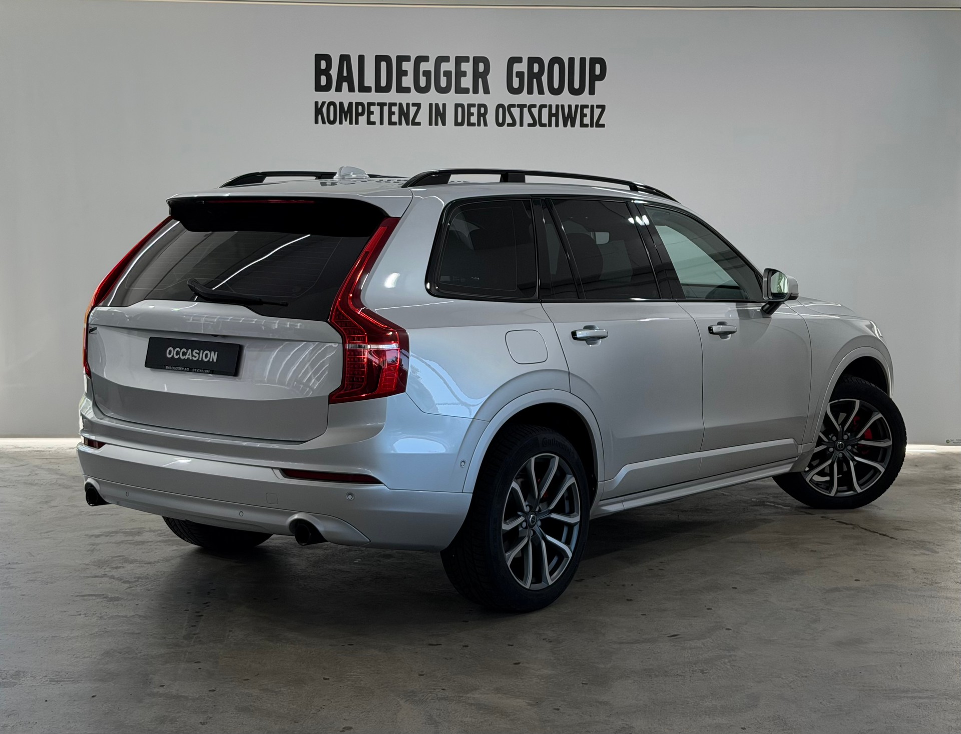VOLVO XC90 2.0 D5 Momentum 7P. AWD-showroom-element-2