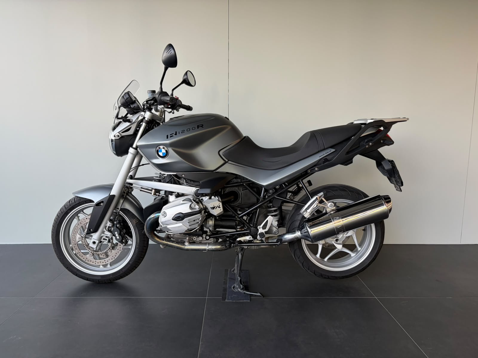 BMW R 1200 R-image-0