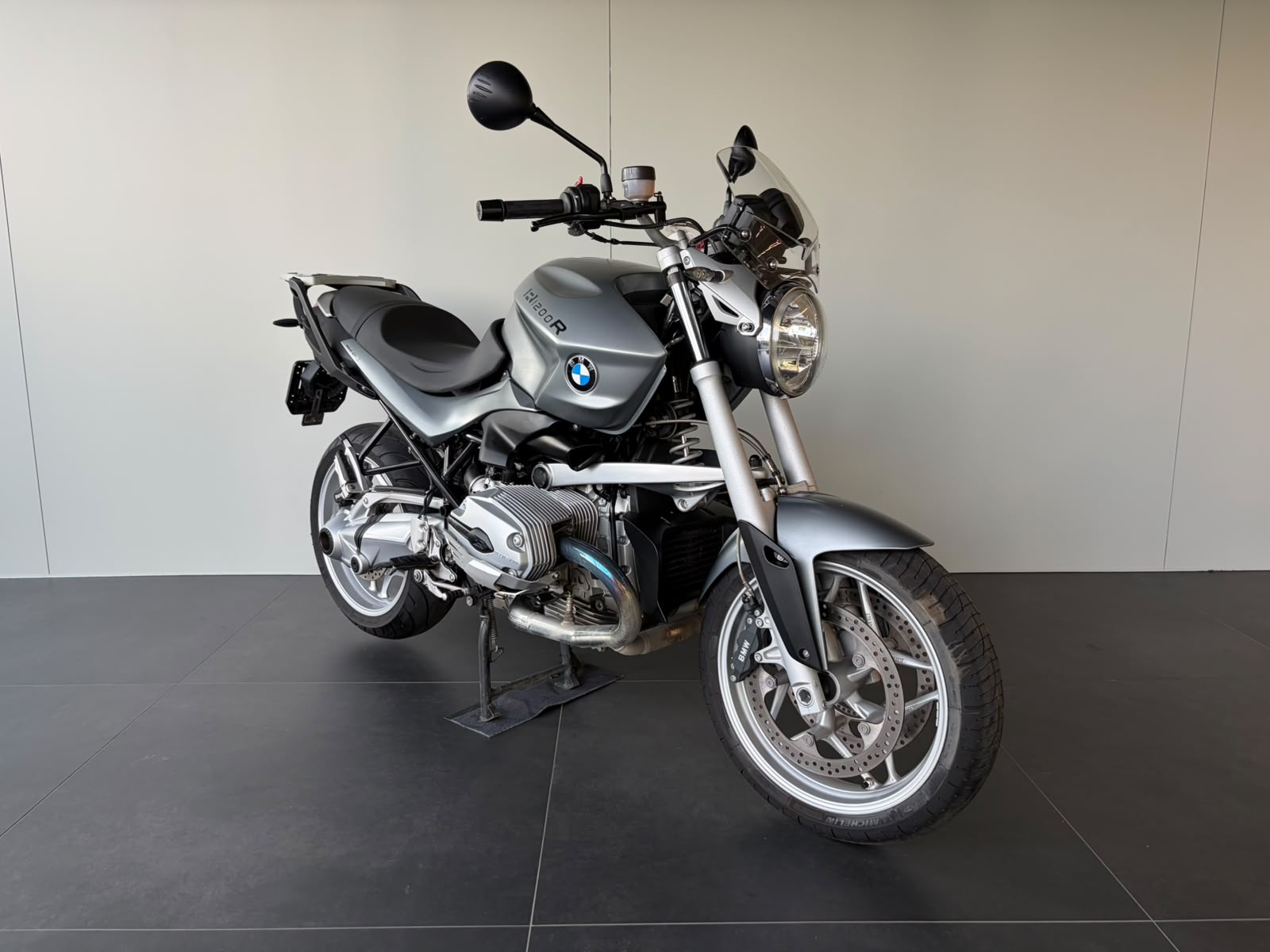 BMW R 1200 R-image-2