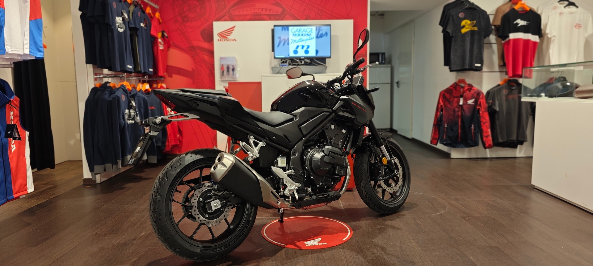 HONDA CB 500 Hornet E-Clutch-image-3