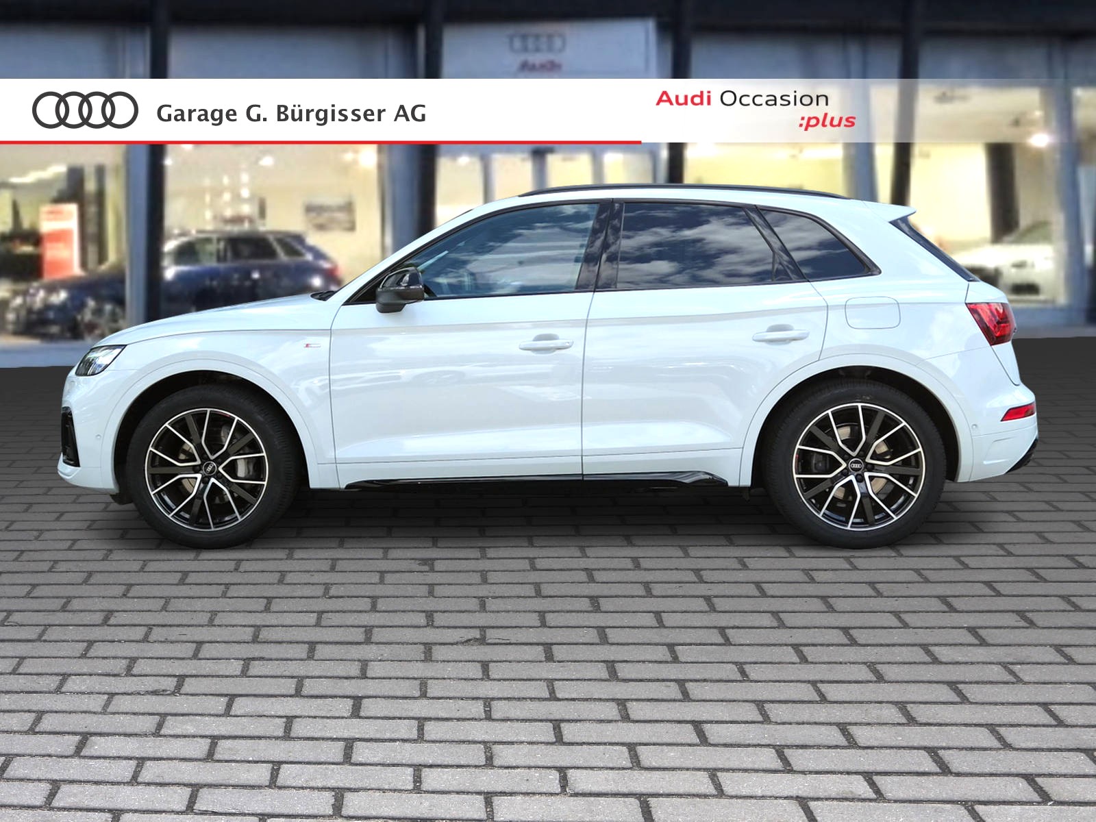 AUDI Q5 55 TFSI e PHEV S line quattro S-tronic Gletscherweiss Metallic-showroom-element-2
