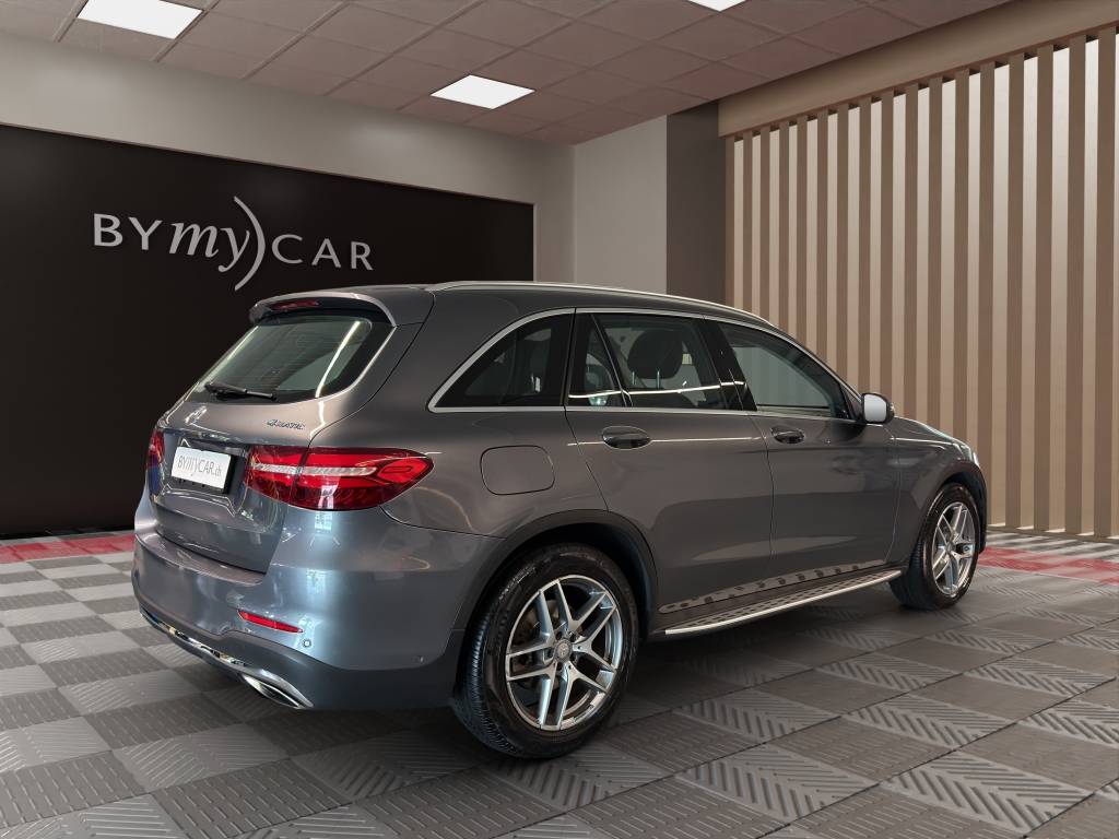 MERCEDES-BENZ GLC 250 AMG Line 4Matic 9G-Tronic-image-2