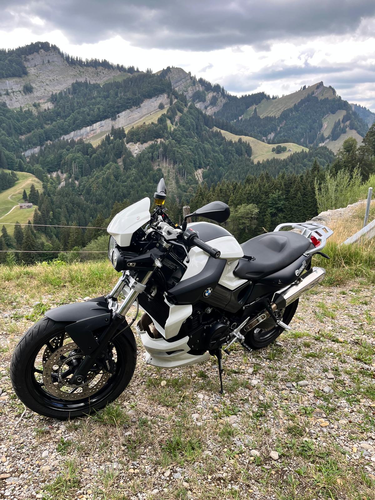 BMW F 800 R-image-1
