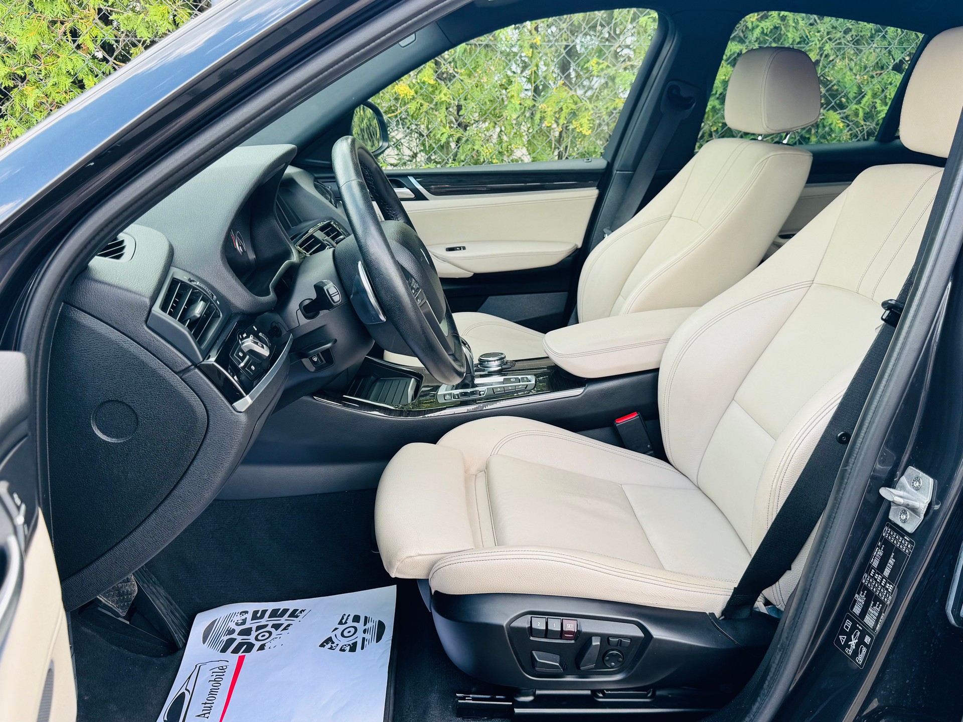 BMW X4 xDrive 30d xLine Steptronic-image-10