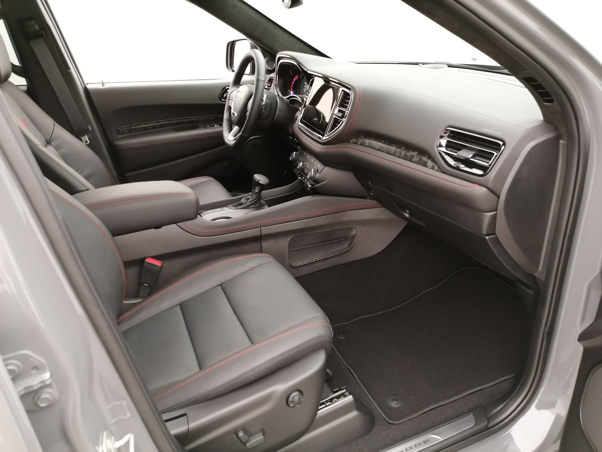 DODGE Durango R/T Premium 5.7 AWD-image-15