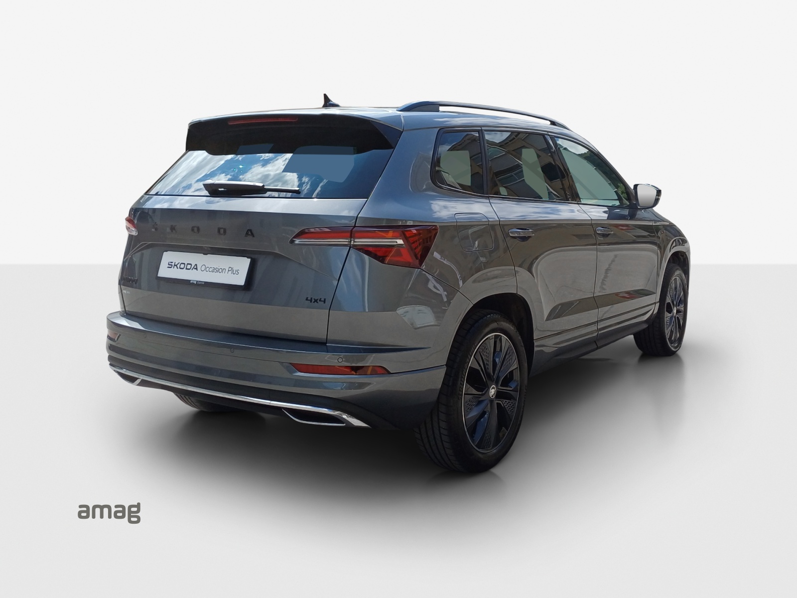SKODA Karoq 2.0 TSI SportLine 4x4 DSG-image-4