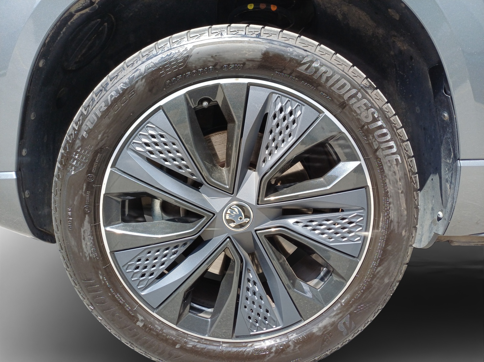 SKODA Karoq 2.0 TSI SportLine 4x4 DSG-image-14