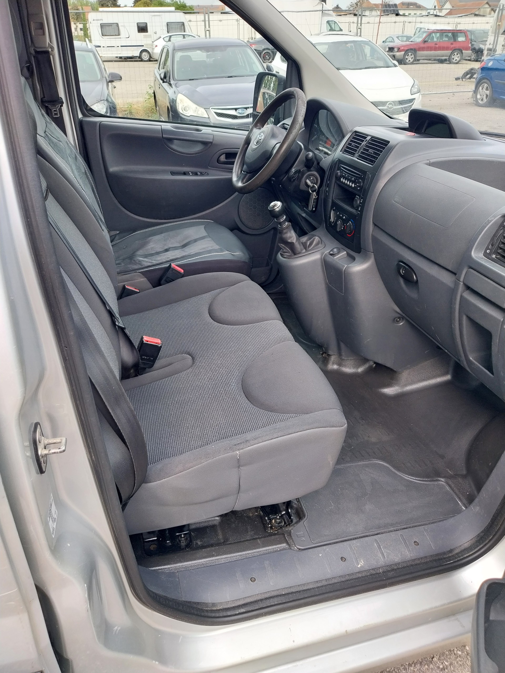 TOYOTA Proace 2.0D Panel Van Terra L2H1-image-11