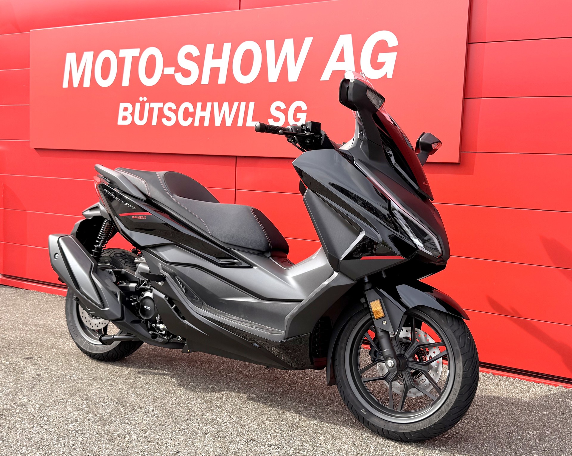 HONDA NSS 350 Spezial Edition-showroom-element-1