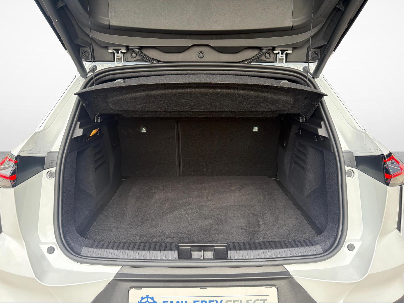 MITSUBISHI Grandis 1.8 HEV Instyle-image-11