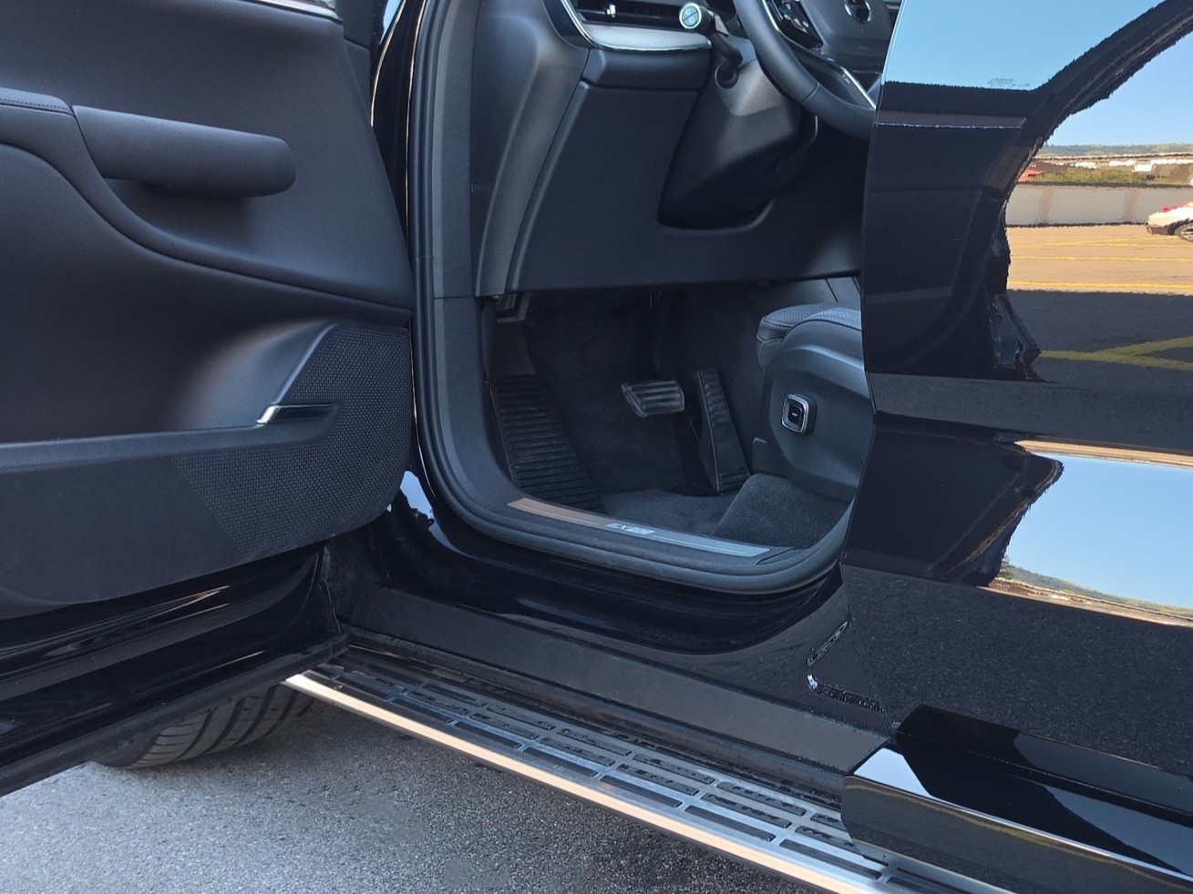VOLVO EX90 Twin Performance Ultra AWD-image-19