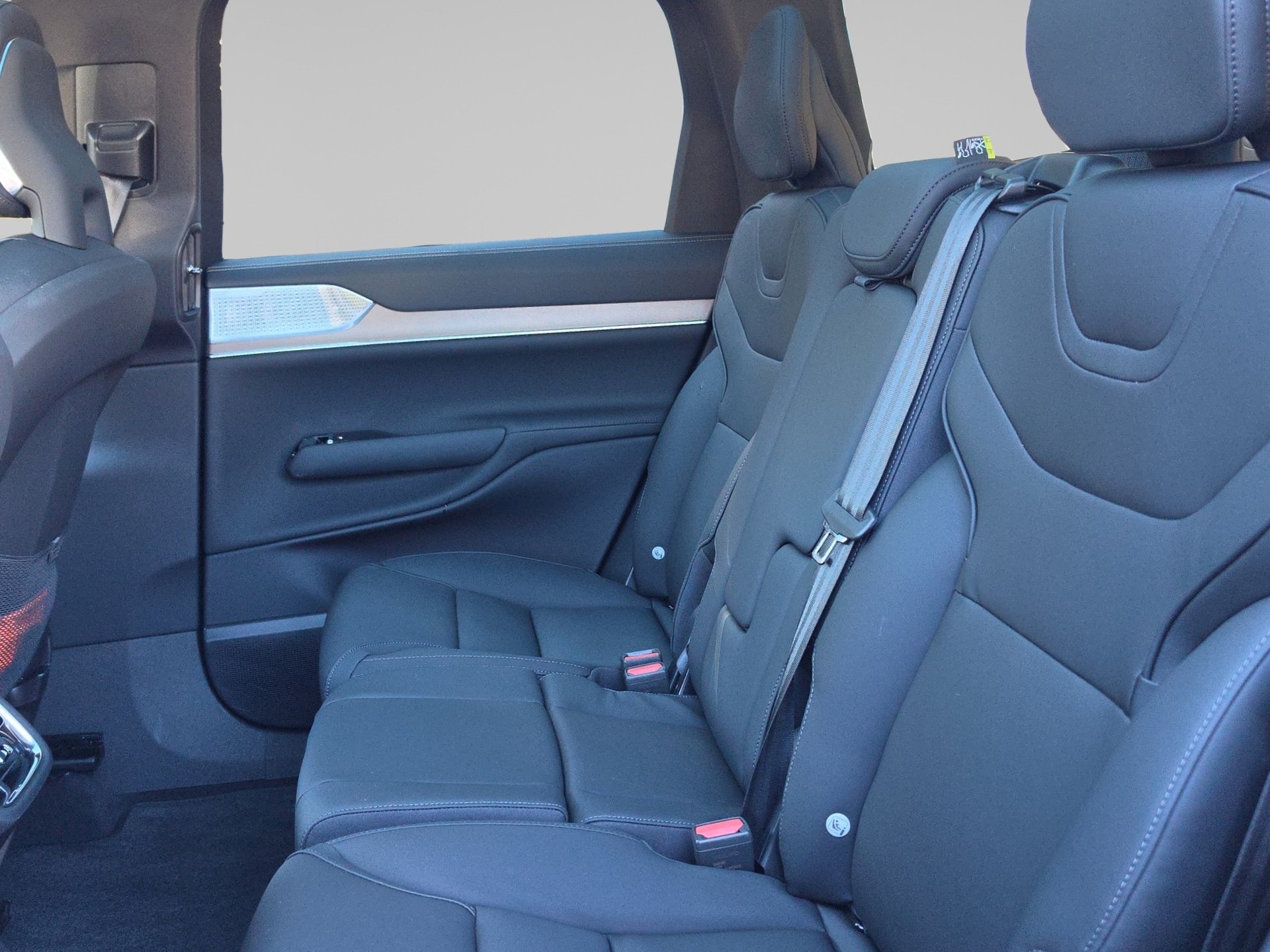VOLVO EX90 Twin Performance Ultra AWD-image-12