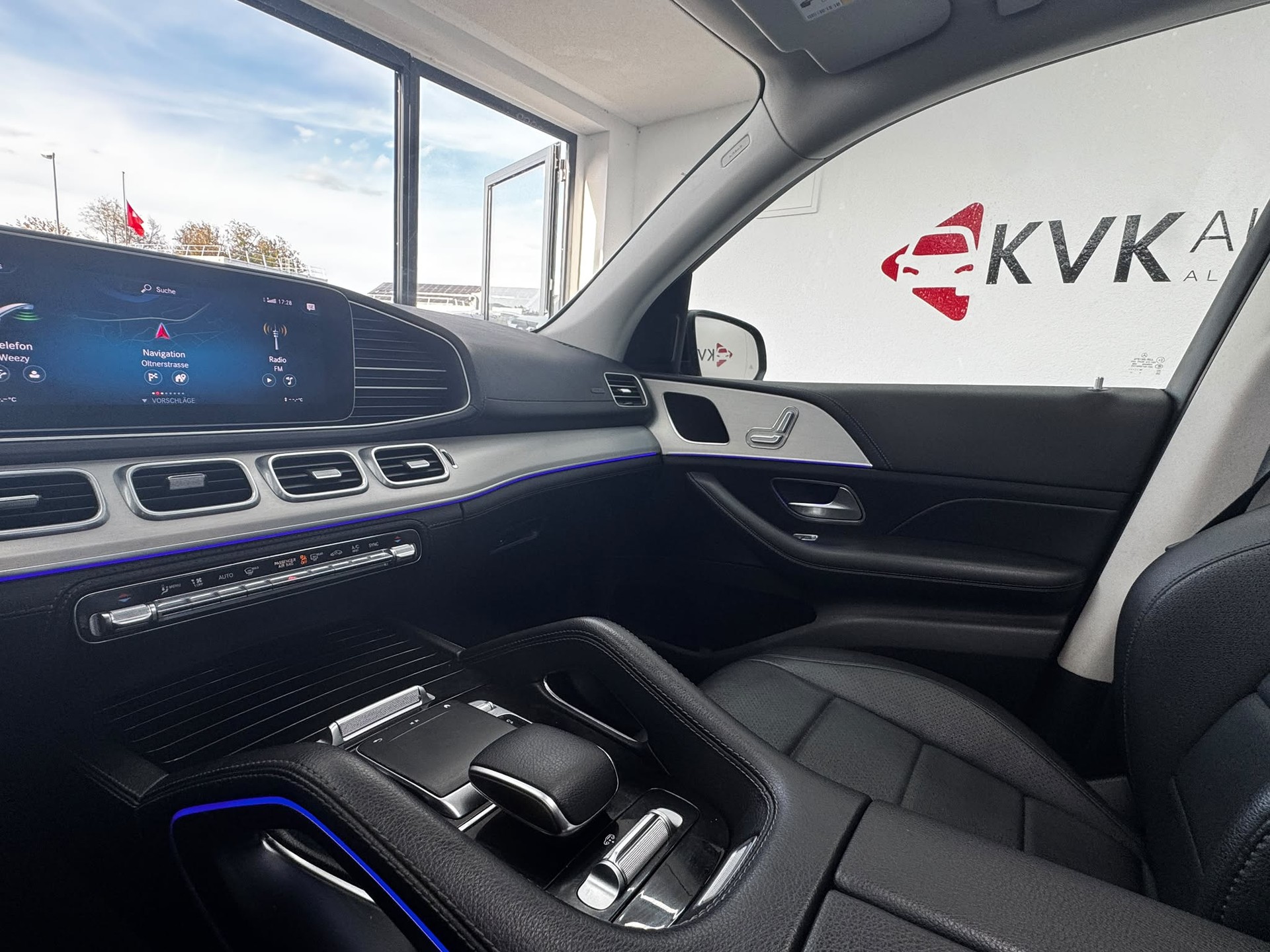 MERCEDES-BENZ GLE 450 4Matic AMG Line 9G-Tronic | VOLLAUSSTATTUNG | 7-SITZER | PANORAMA |-image-21