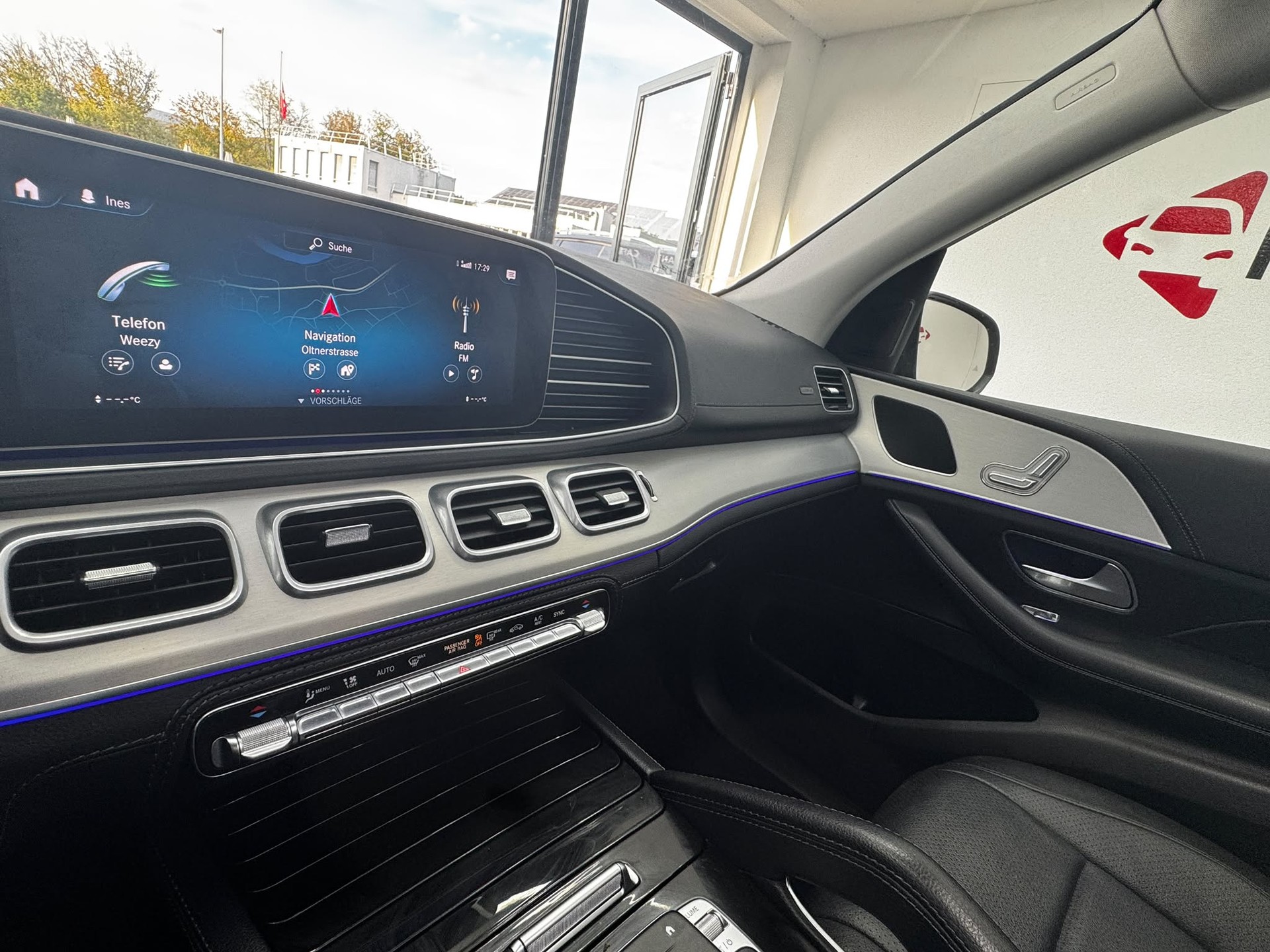MERCEDES-BENZ GLE 450 4Matic AMG Line 9G-Tronic | VOLLAUSSTATTUNG | 7-SITZER | PANORAMA |-image-22