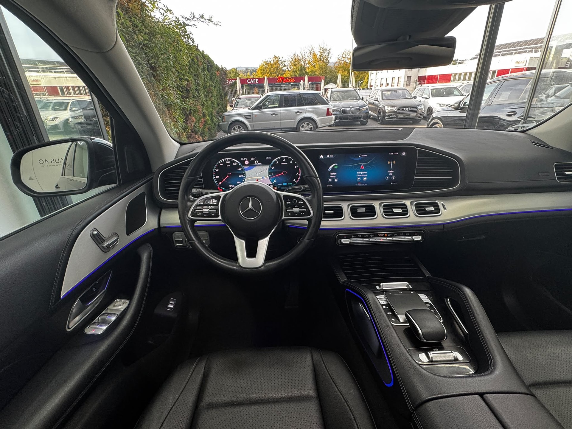 MERCEDES-BENZ GLE 450 4Matic AMG Line 9G-Tronic | VOLLAUSSTATTUNG | 7-SITZER | PANORAMA |-image-10