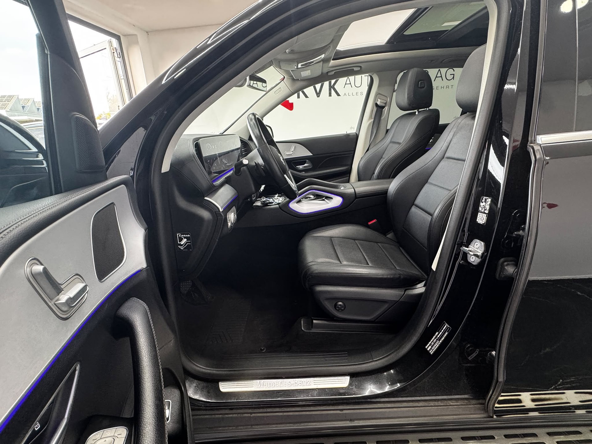 MERCEDES-BENZ GLE 450 4Matic AMG Line 9G-Tronic | VOLLAUSSTATTUNG | 7-SITZER | PANORAMA |-image-13
