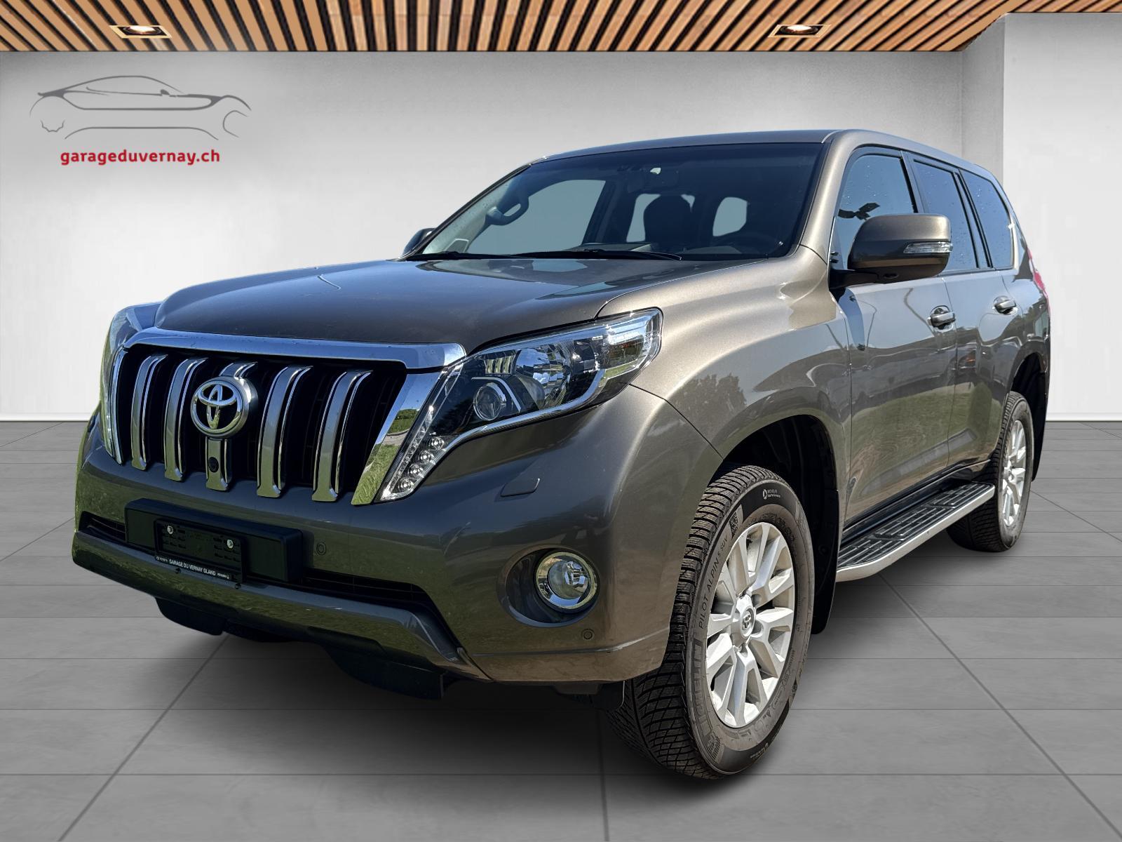 TOYOTA Land Cruiser 2.8TD Sol Automatic
