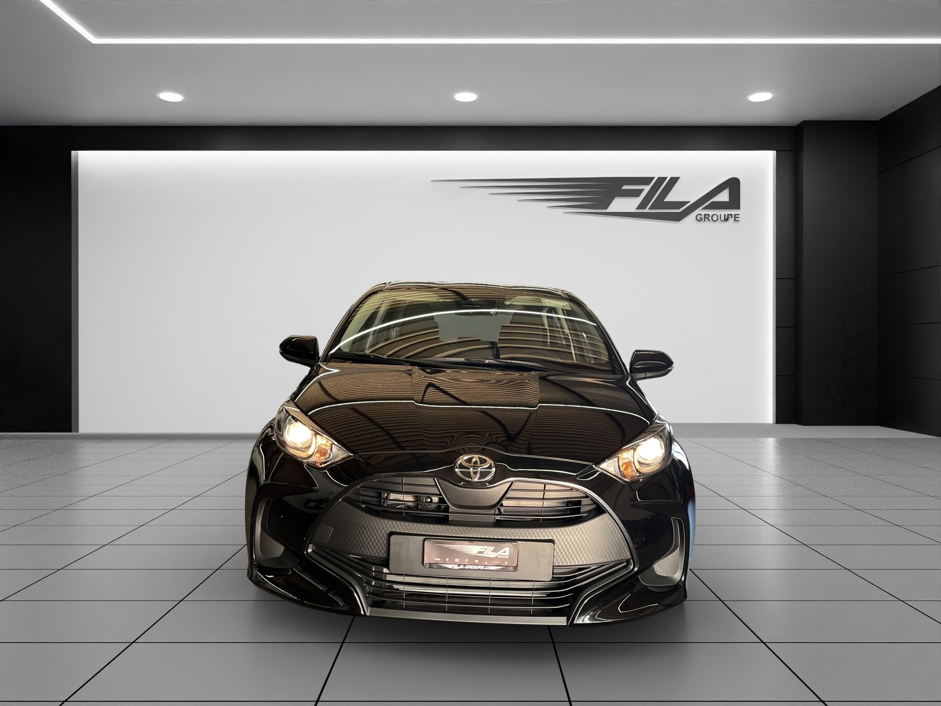TOYOTA YARIS 1.5 VVT-i HSD Comfo-showroom-element-2