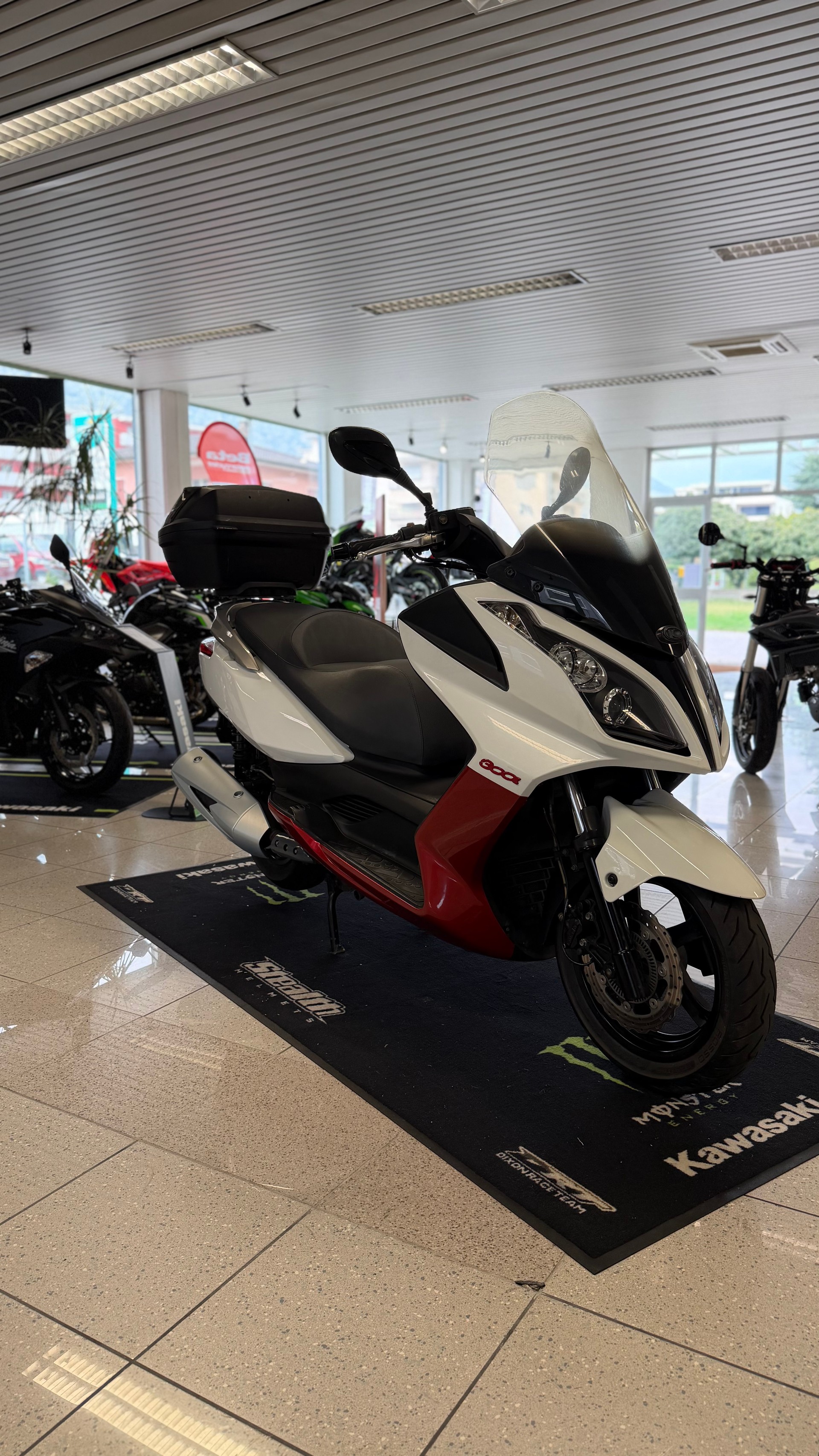 KYMCO Downtown 300 i-image-0
