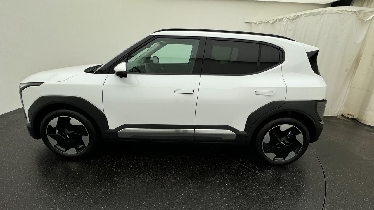 KIA EV2 42 kWh Earth-showroom-element-1