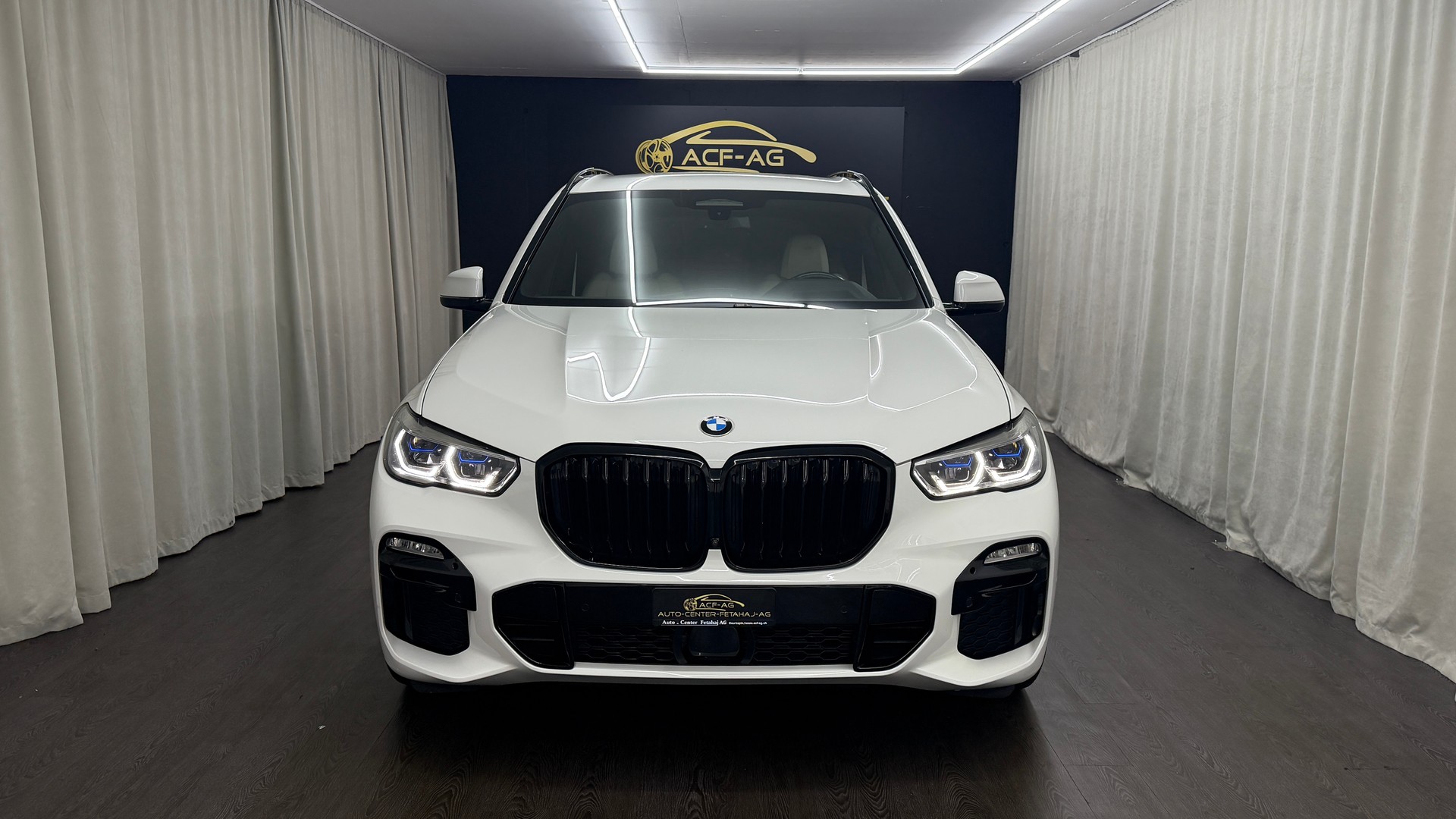 BMW X5 xDrive 48V 40d M Sport Steptronic-showroom-element-2