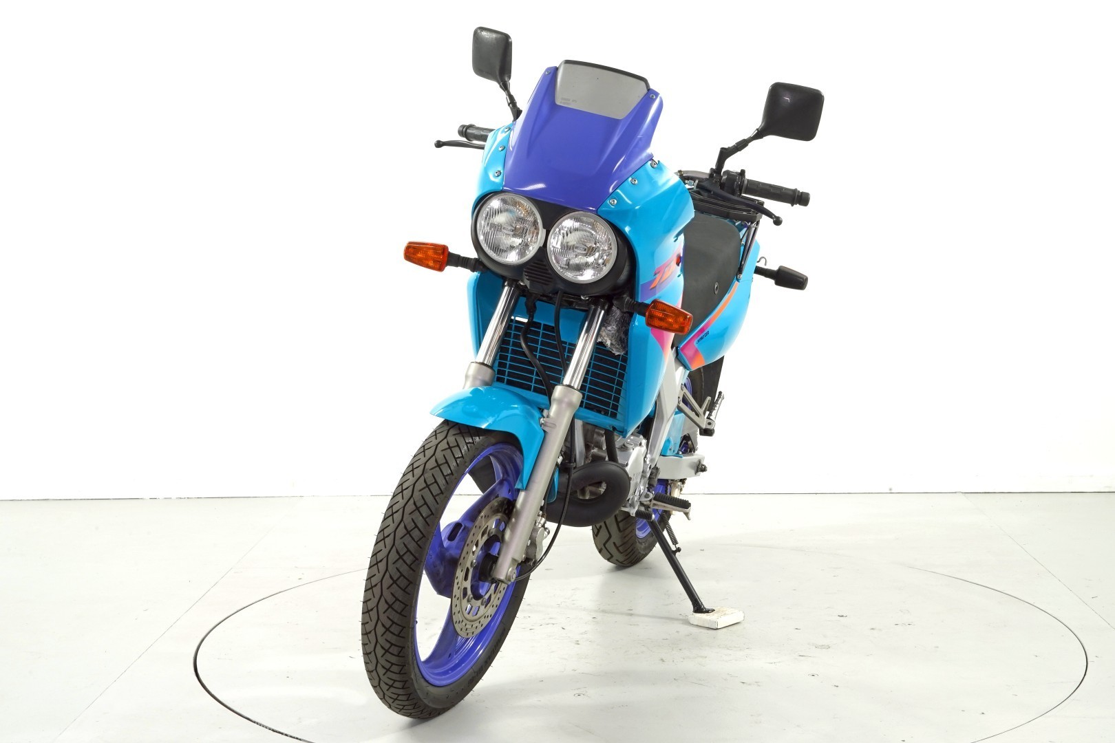 YAMAHA TDR 125-image-2