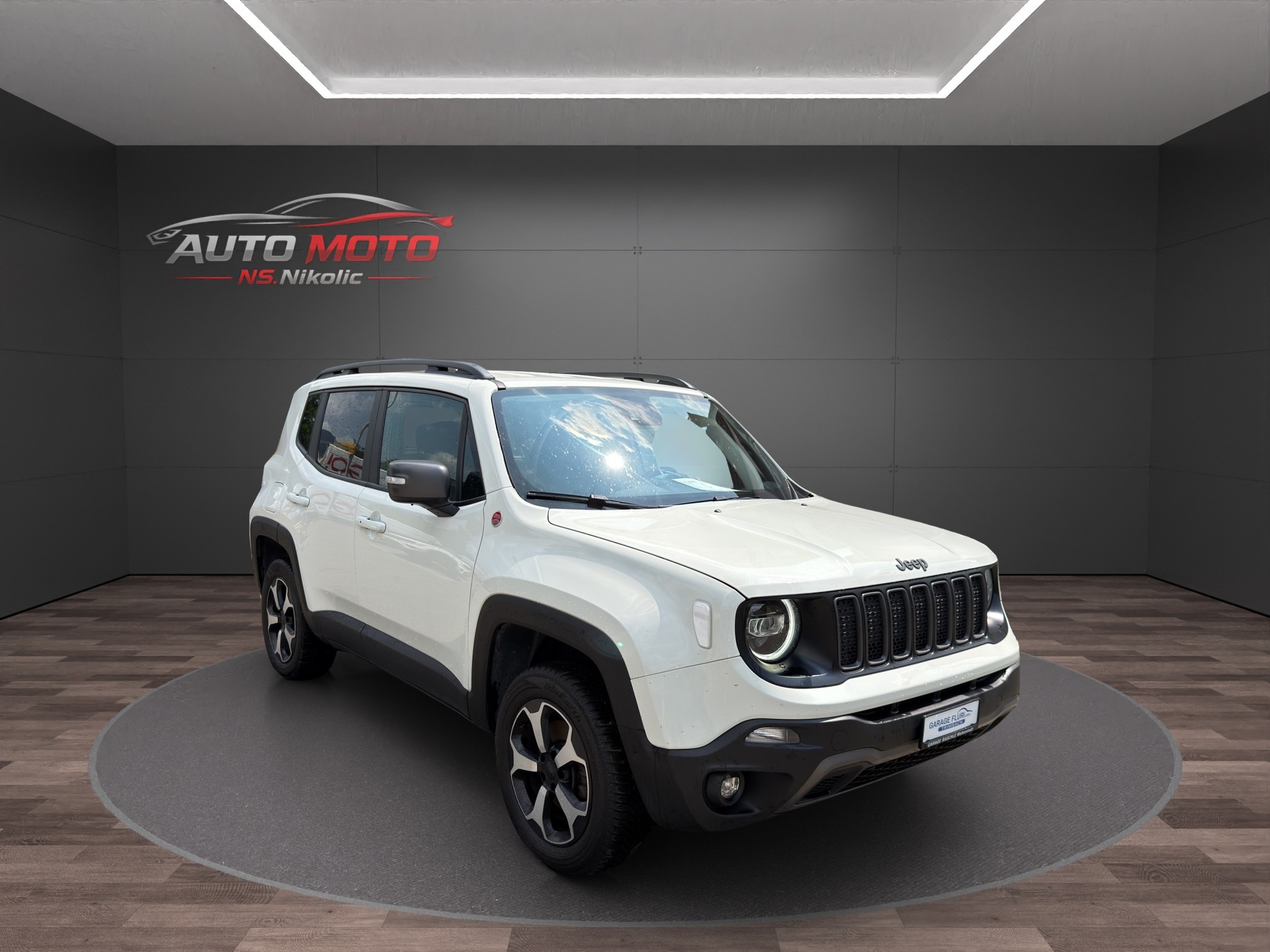 JEEP Renegade 2.0 MJ Trailhawk AWD + Low Range 9ATX