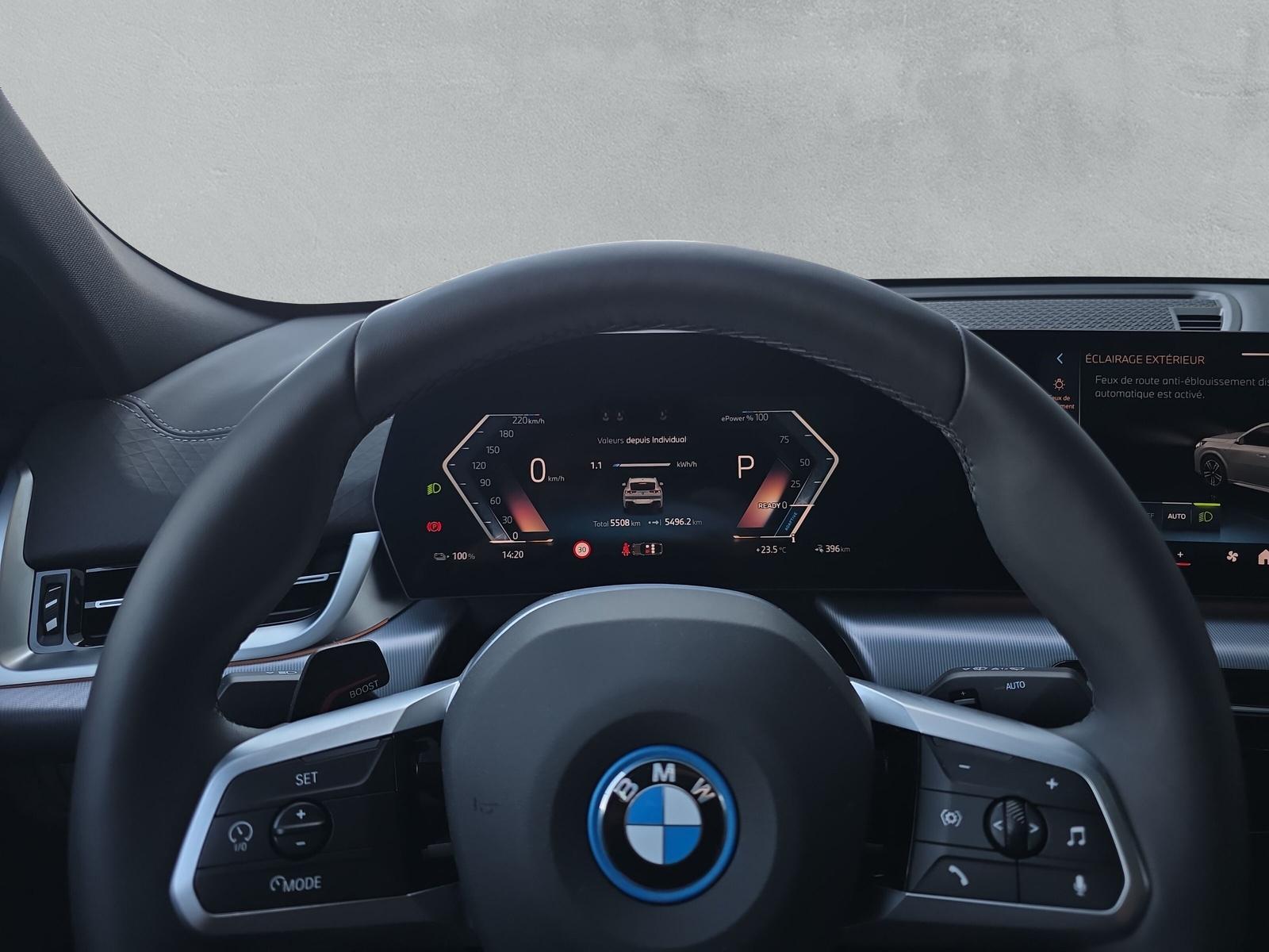 BMW iX2 30 M Sport Pro xDrive U10 (CH) AHK ** Roues hiver incluse **-image-22