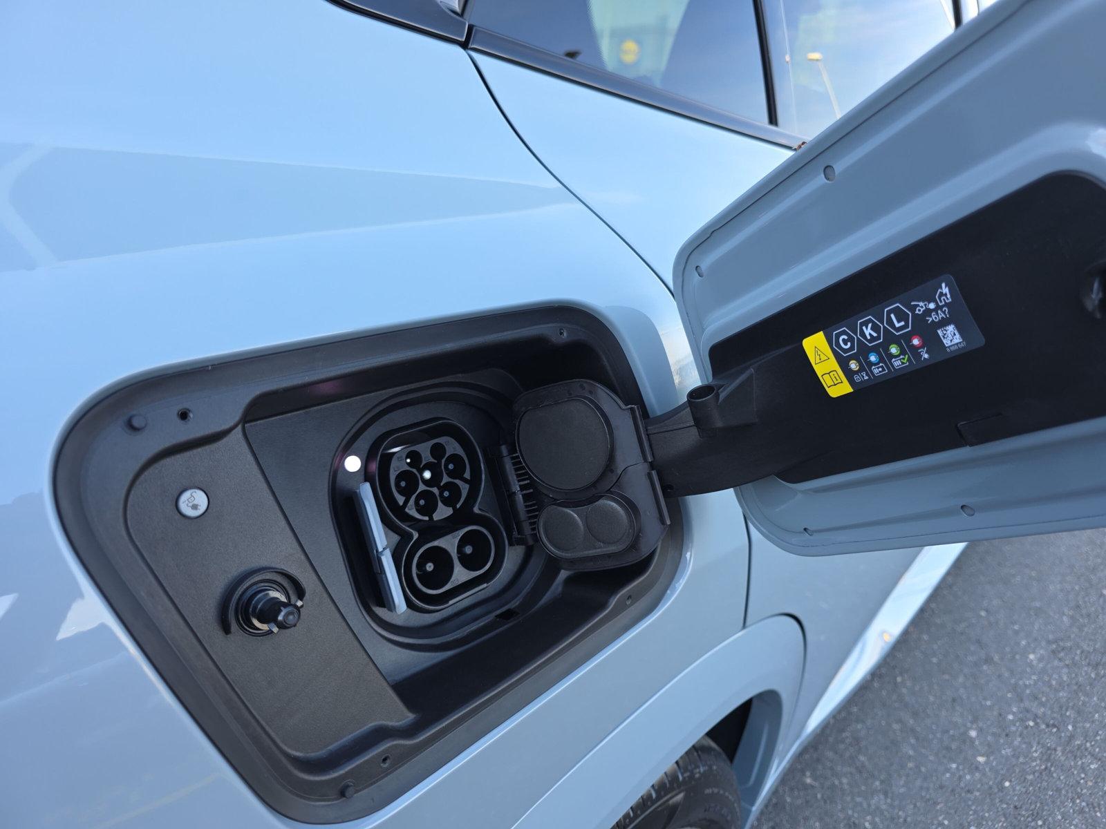 BMW iX2 30 M Sport Pro xDrive U10 (CH) AHK ** Roues hiver incluse **-image-28