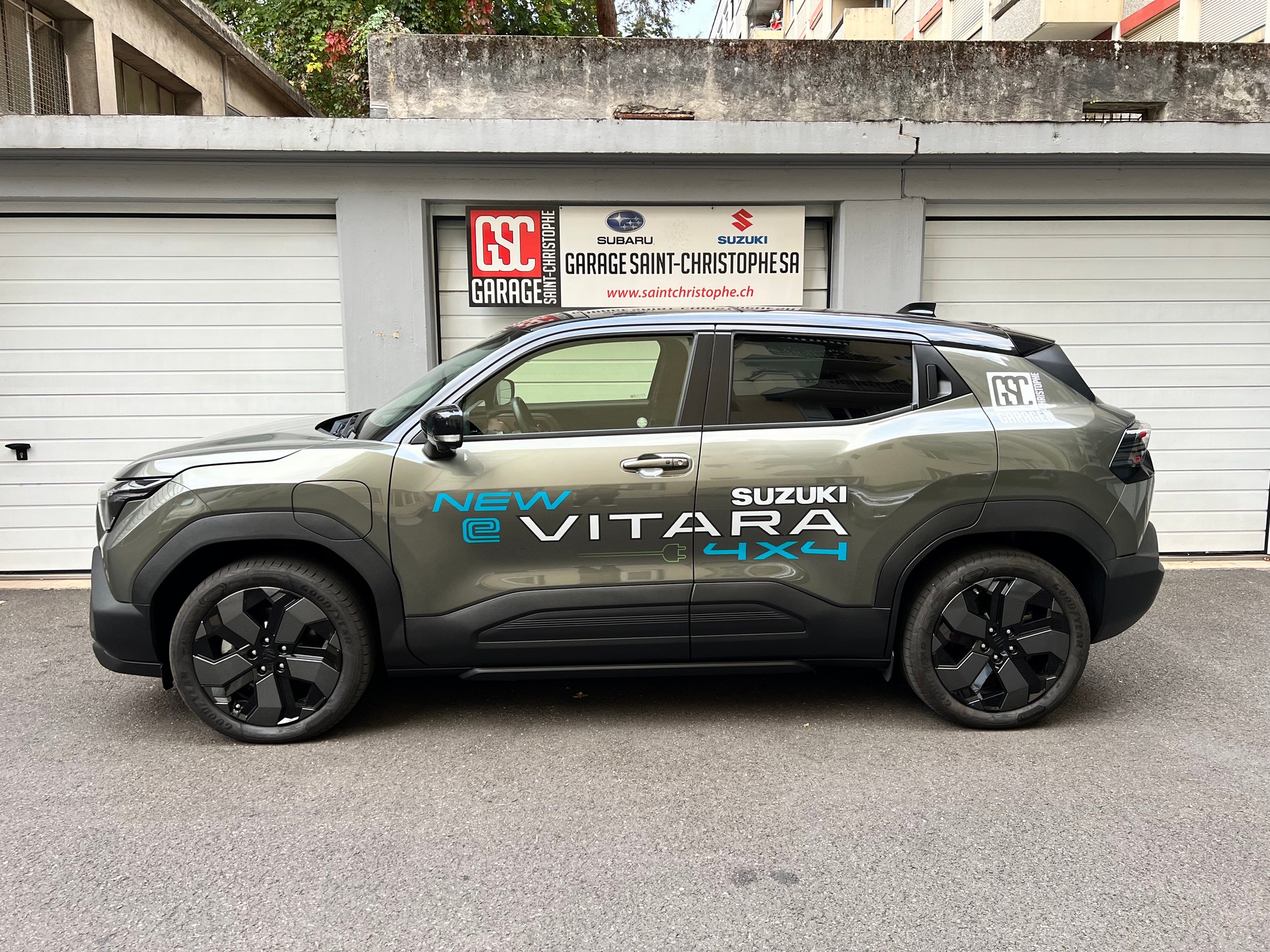 SUZUKI Compact top automatique AWD