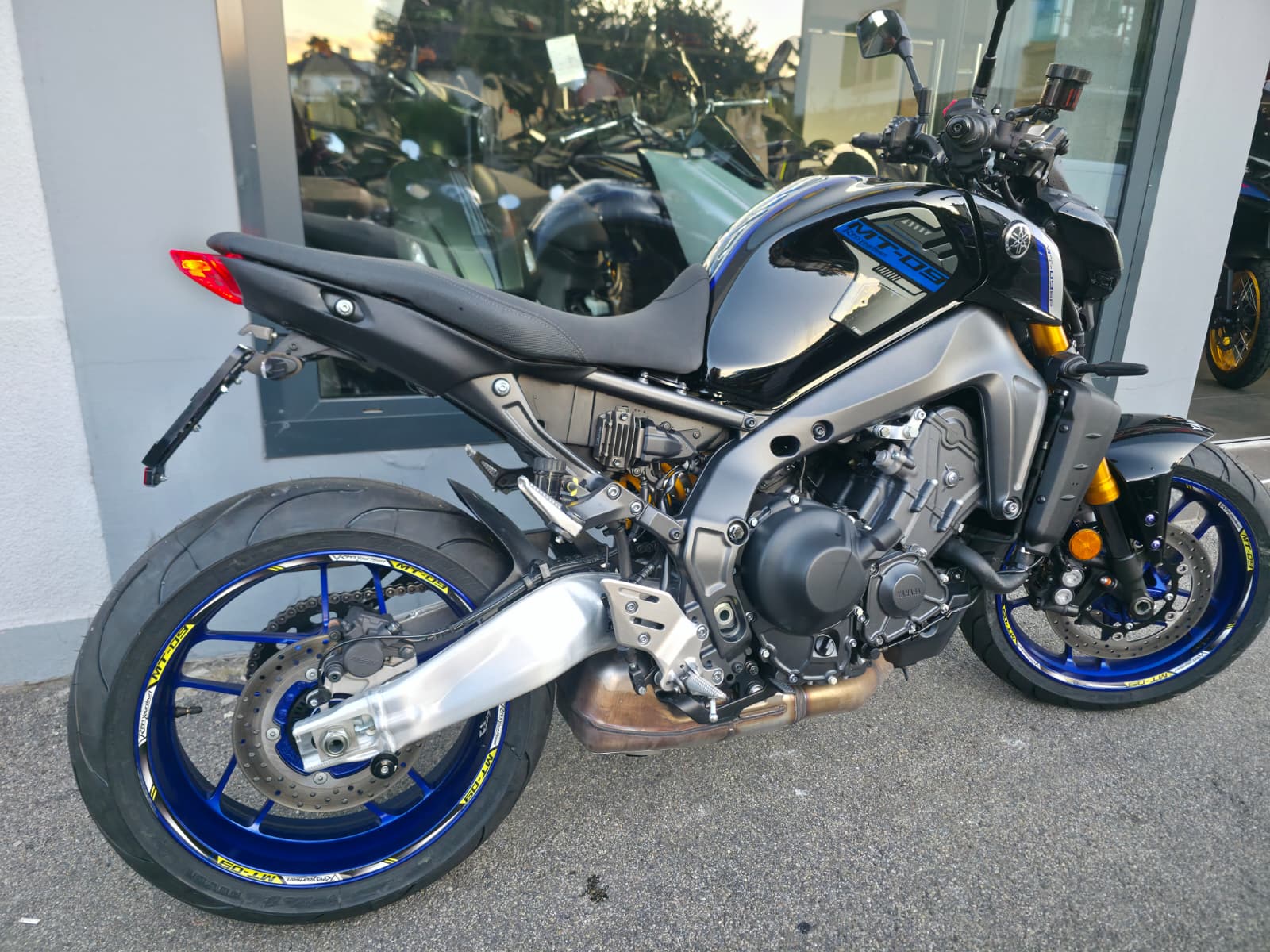 YAMAHA MT-09 SP-image-3