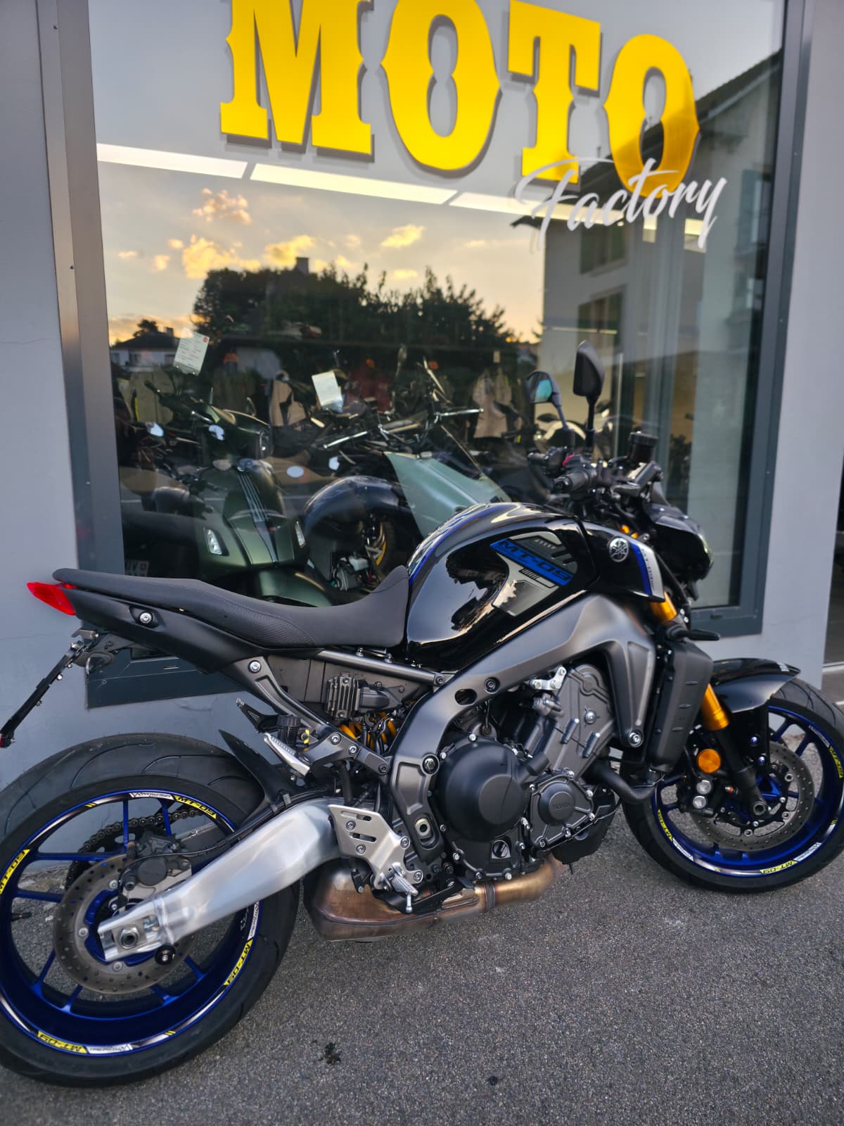 YAMAHA MT-09 SP-image-1