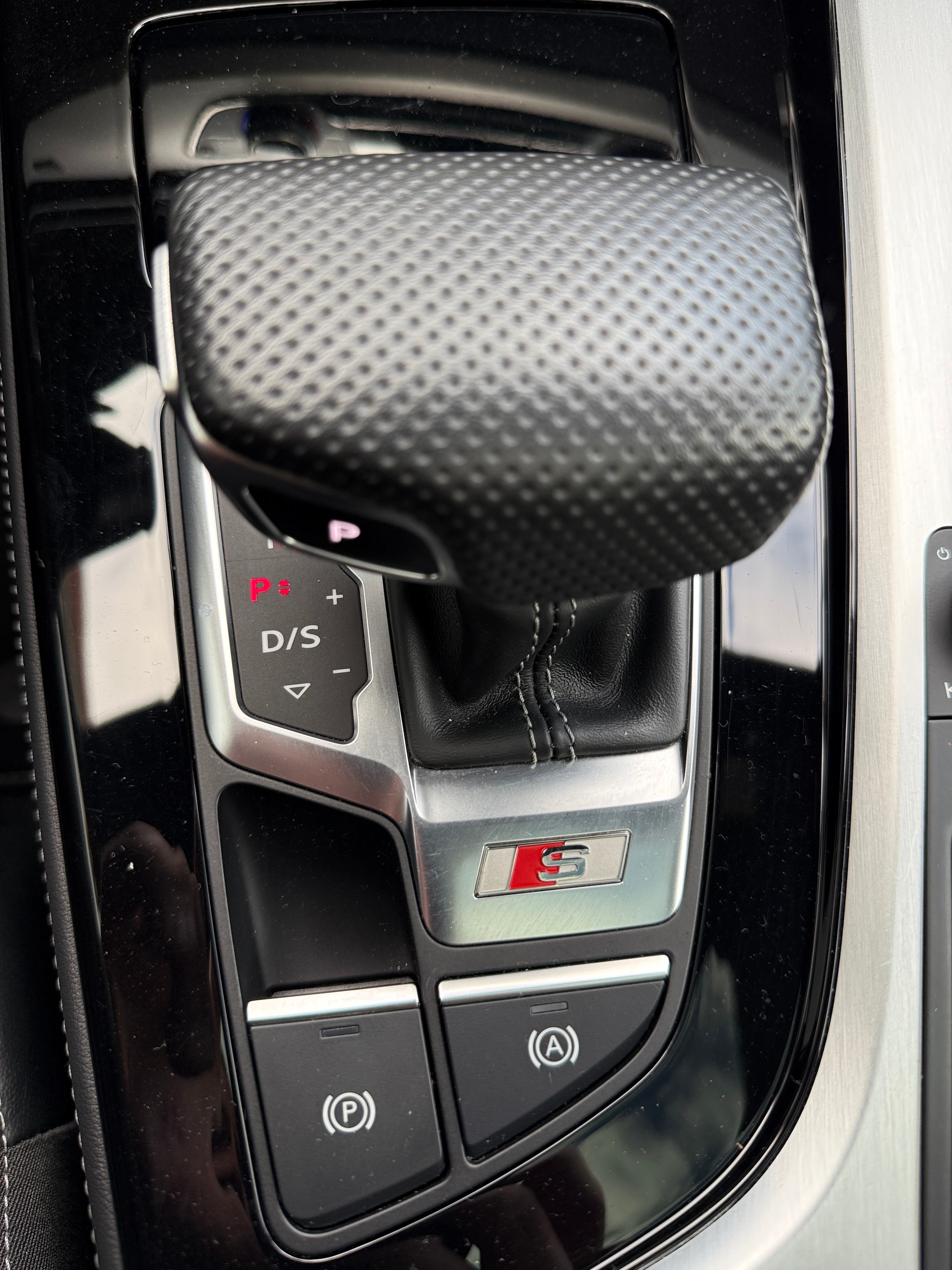 AUDI S4 Avant 3.0 TDI quattro tiptronic-image-14