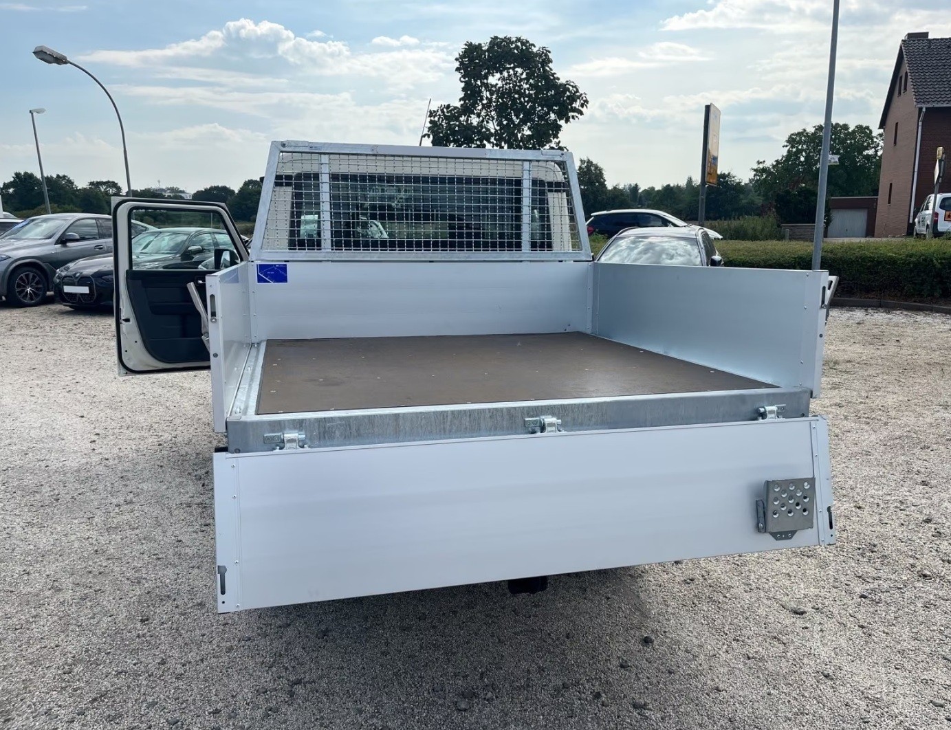 INEOS Grenadier 3.0D Utility Wagon 5-Sitz-image-15
