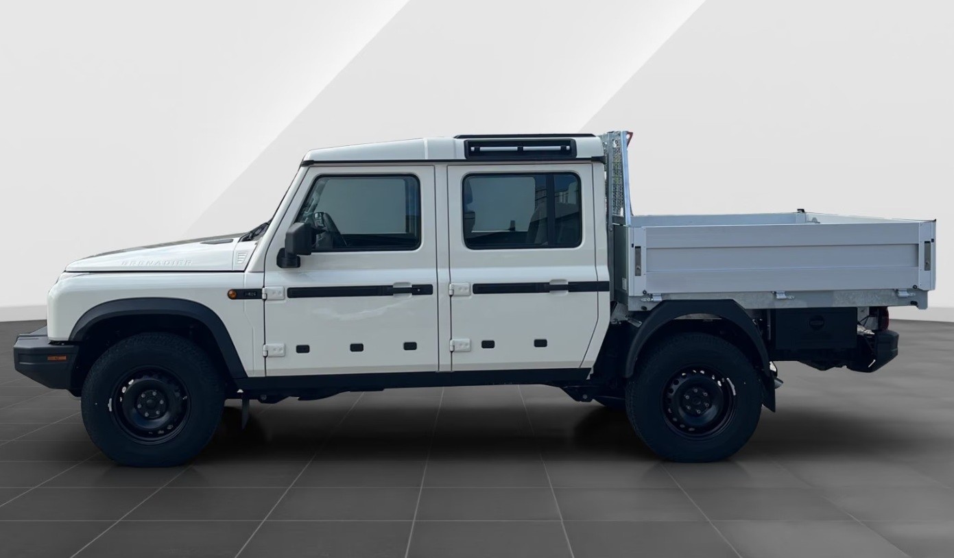 INEOS Grenadier 3.0D Utility Wagon 5-Sitz-showroom-element-2