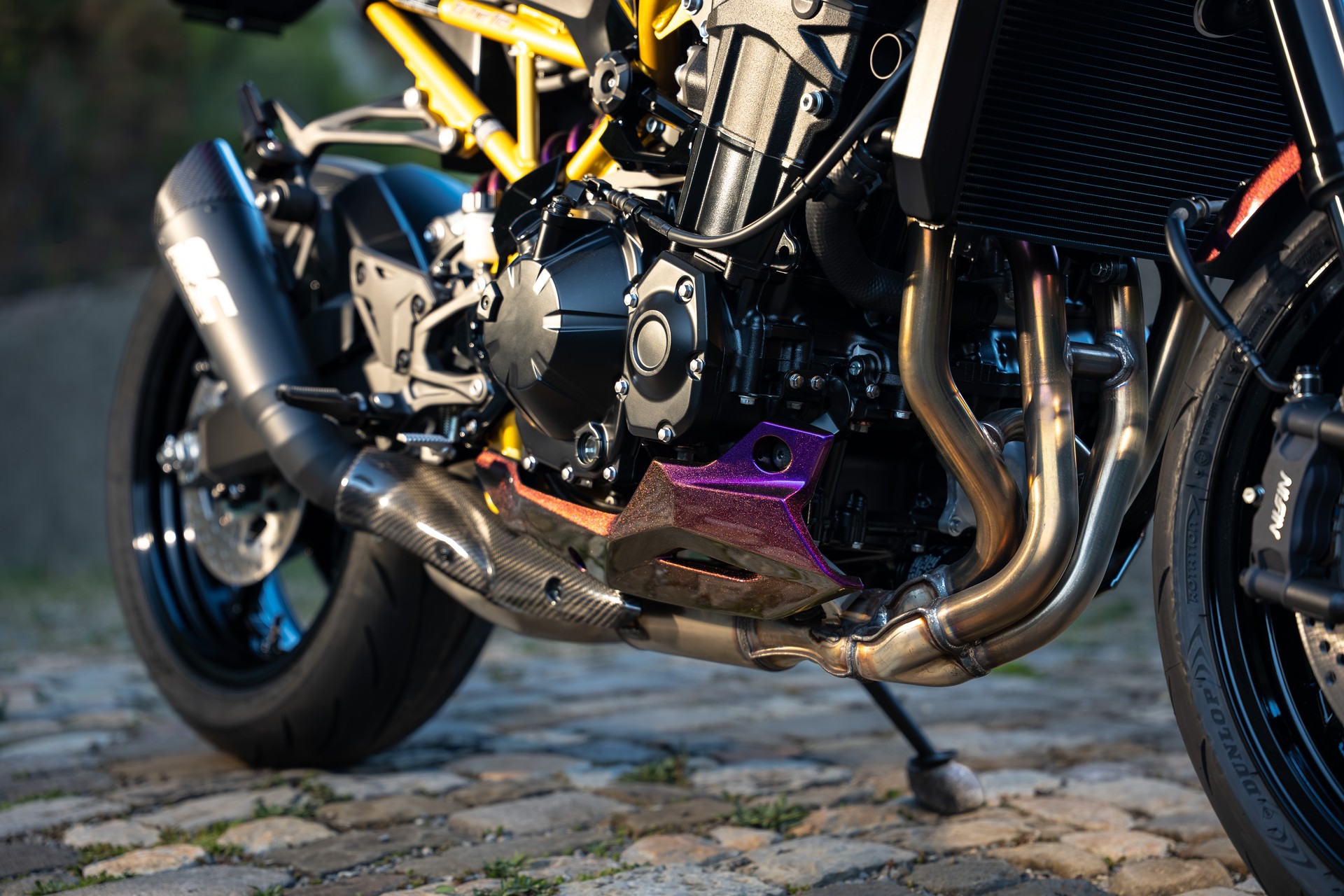 KAWASAKI Z 900 (91 kW) - Sonderumbau Chamäleon-image-14