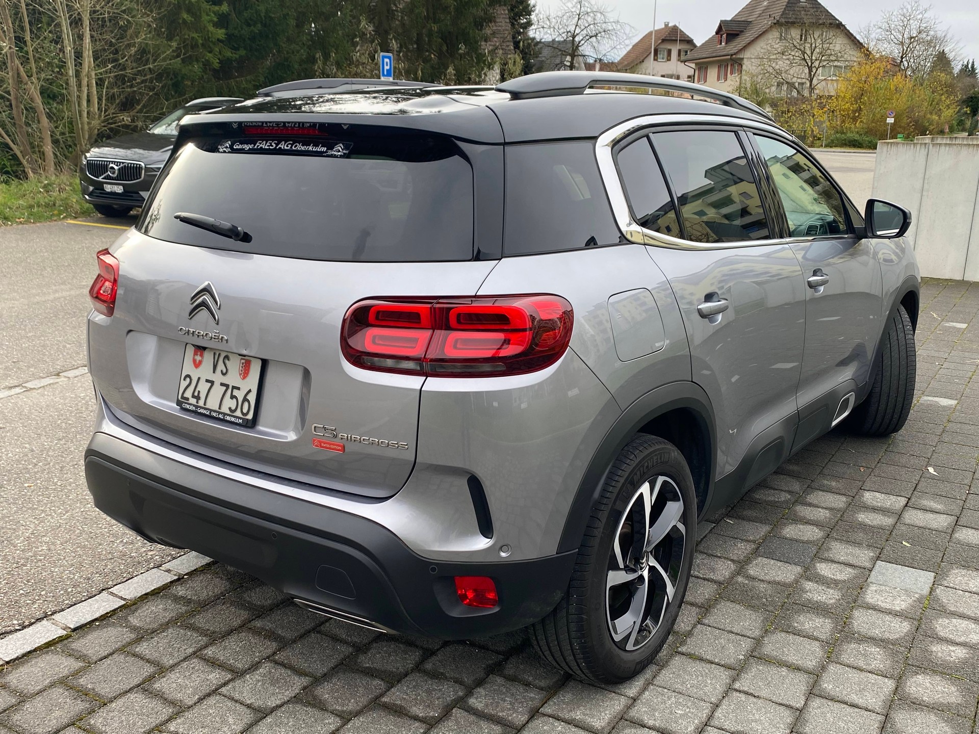 CITROEN C5 Aircross 1.5 BlueHD Swiss Edition EAT8 **IDEALES WINTERAUT0**Standheizung**Gr-Navi**RF-Kamera**ACC**Sitzheizung-image-3