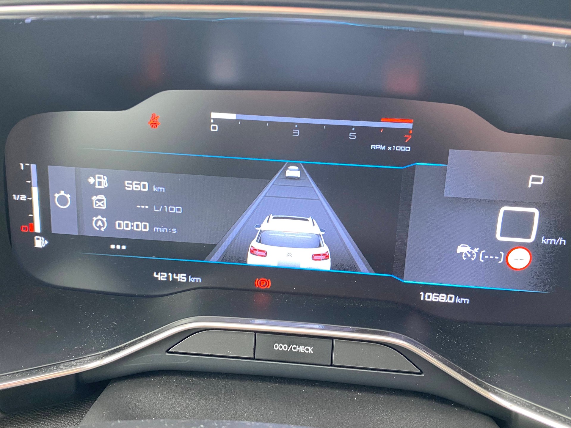 CITROEN C5 Aircross 1.5 BlueHD Swiss Edition EAT8 **IDEALES WINTERAUT0**Standheizung**Gr-Navi**RF-Kamera**ACC**Sitzheizung-image-7