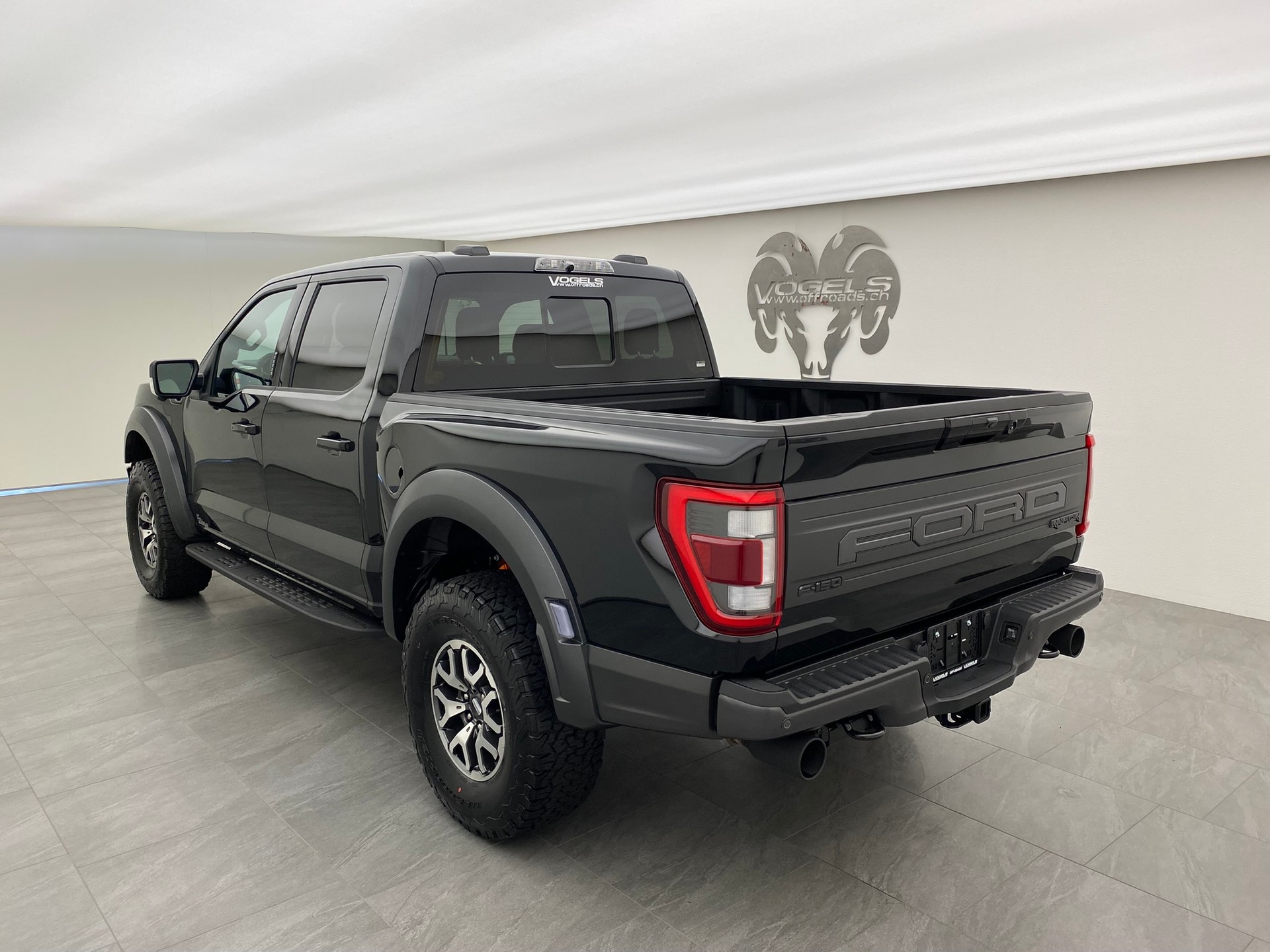FORD F-150 Raptor 3.5 EcoBoost HO Crew Cab-image-6